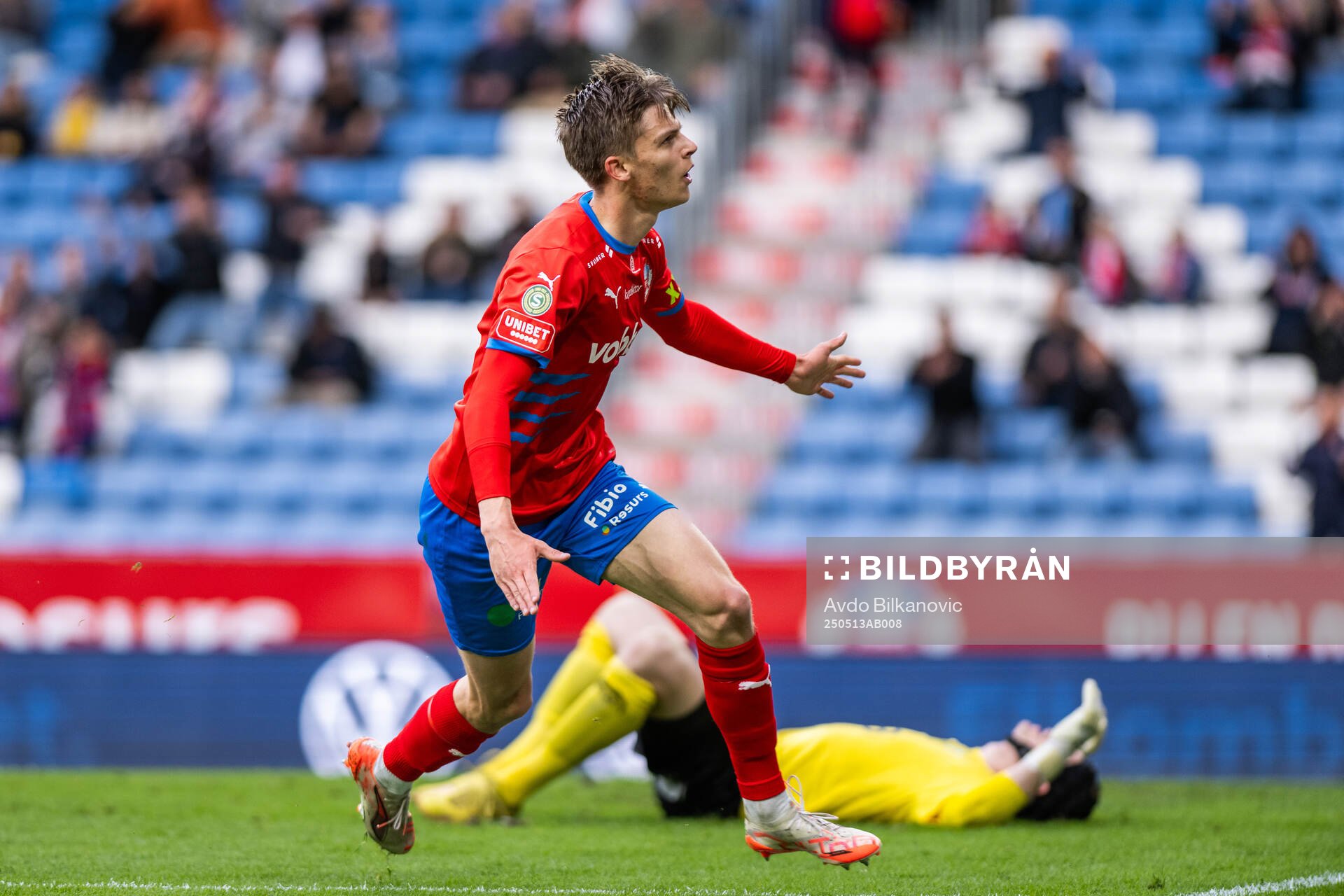 Helsingborgs Adrian Svanbäck jublar