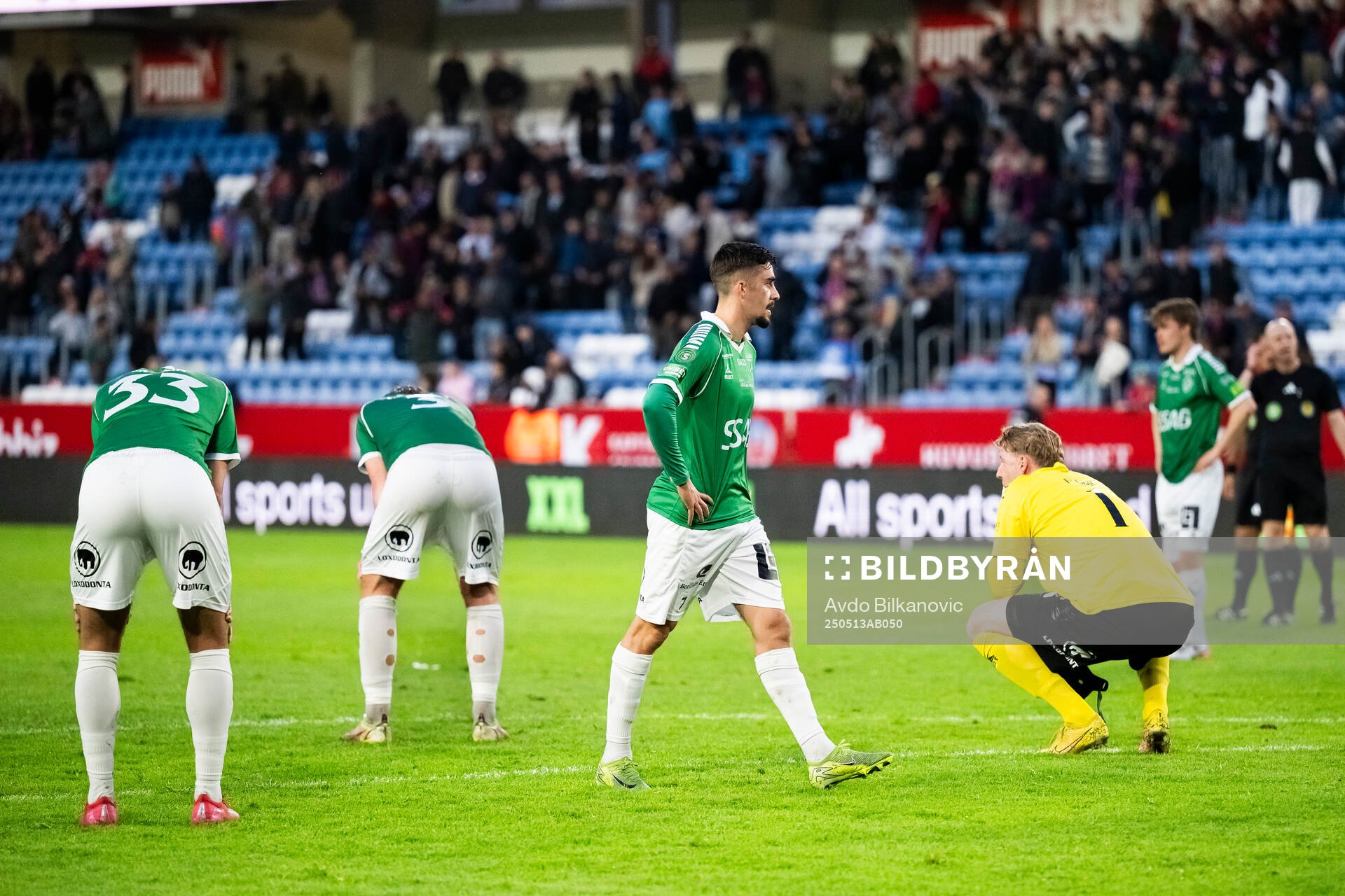 Brages Emil Tot Wikström deppar