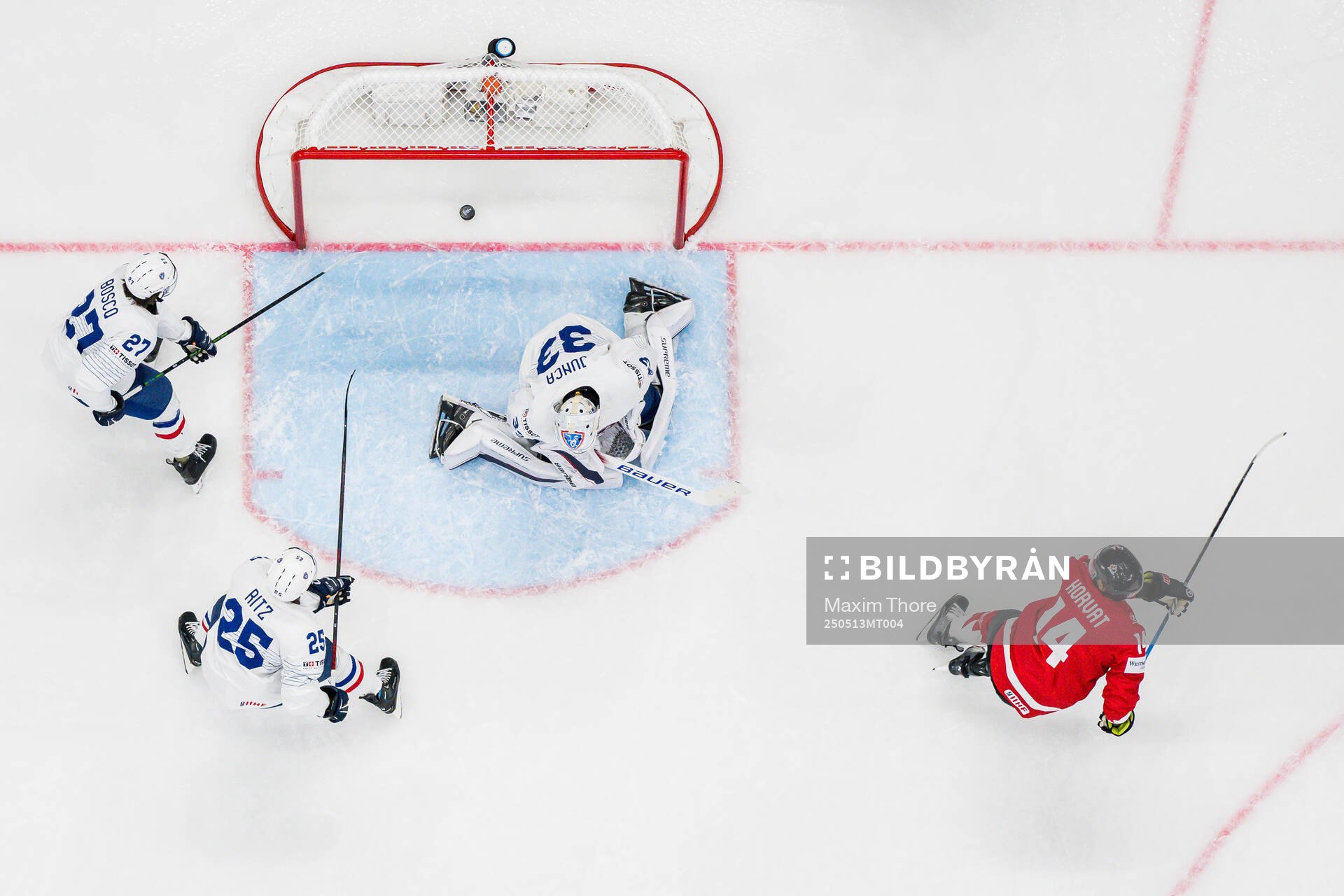 Bo Horvat of Canada scores 1-0 past Jules Boscq, Nicolas