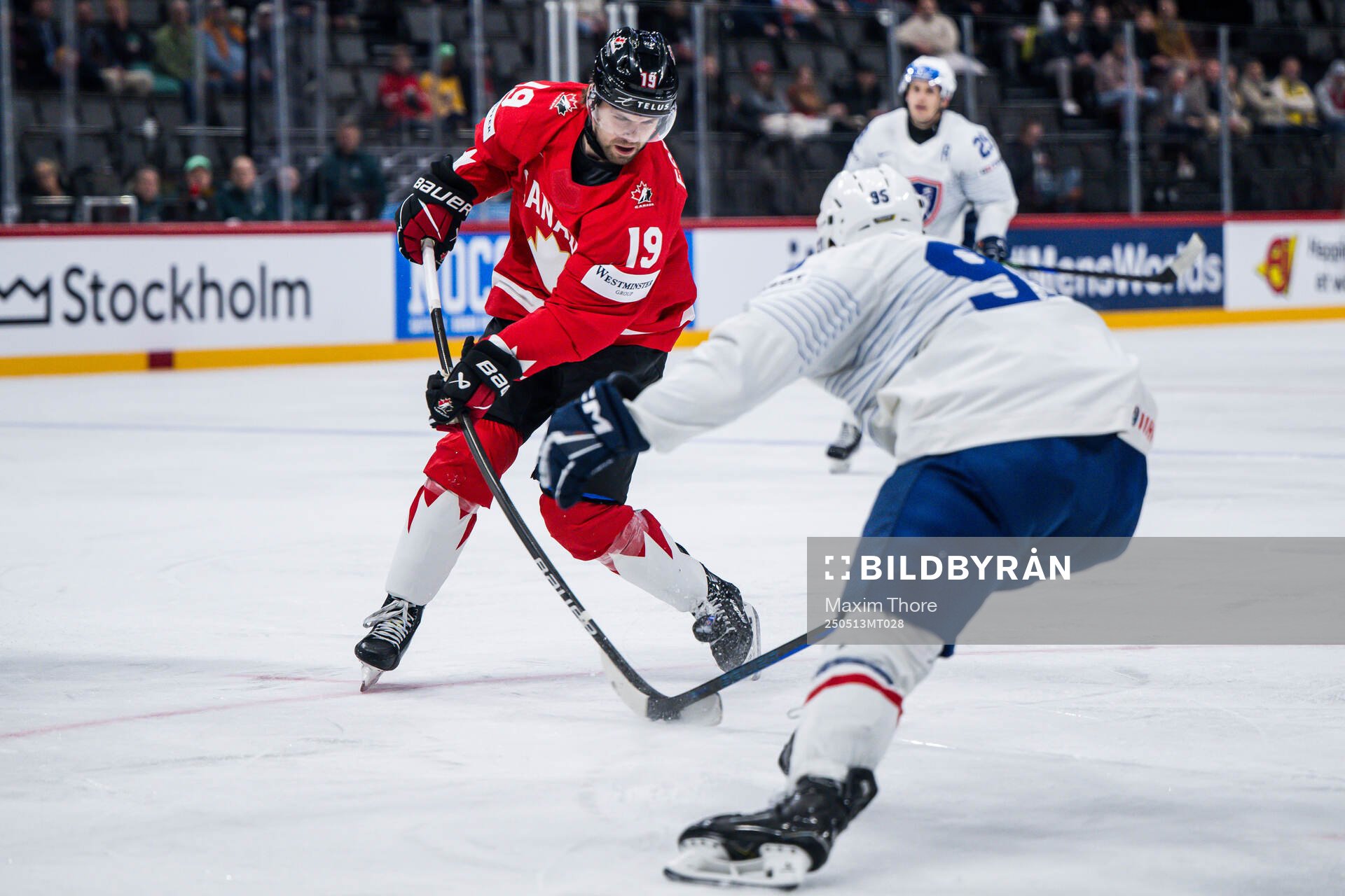 Adam Fantilli of Canada