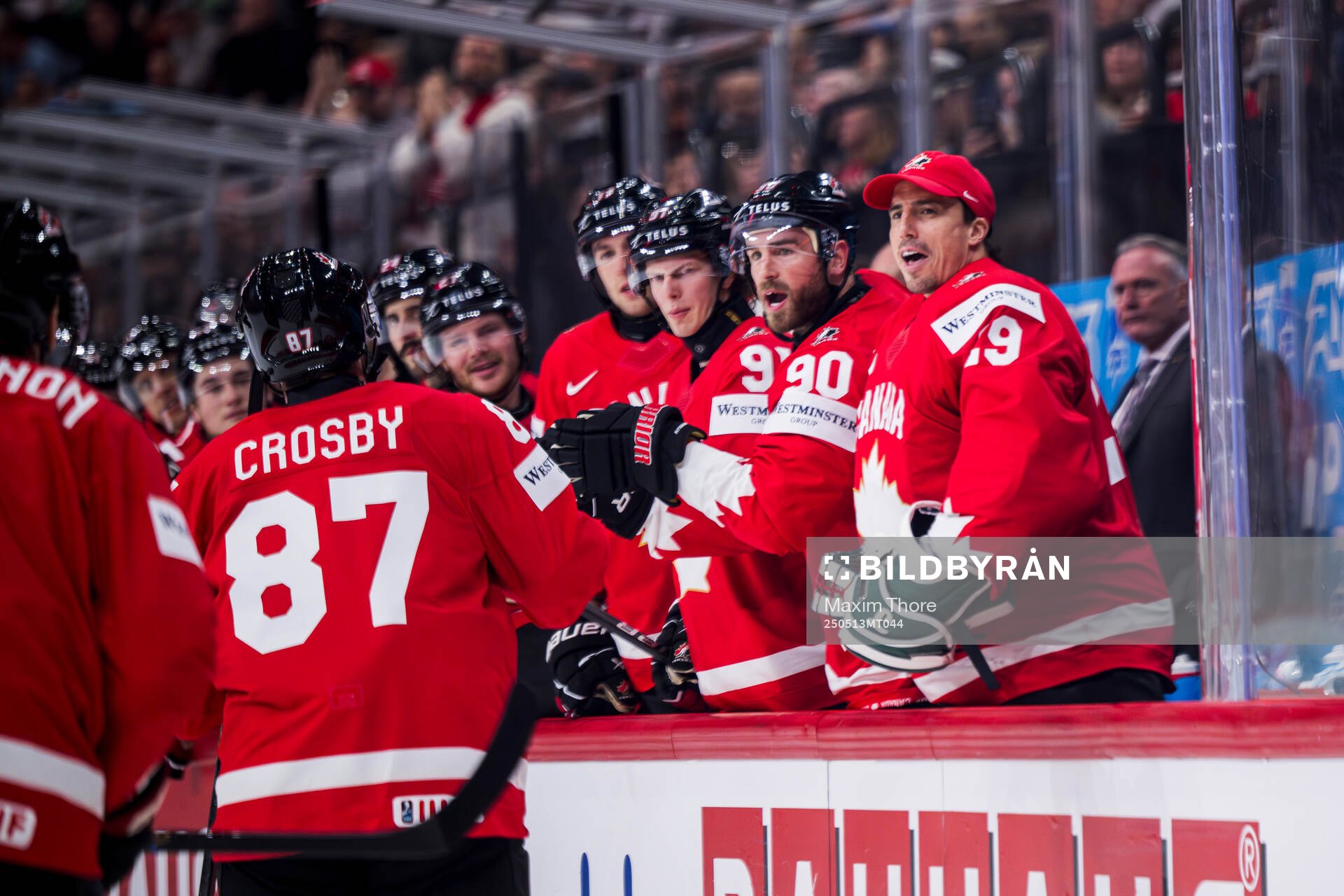 Sidney Crosby and goaltender Marc-André Fleury of Canada