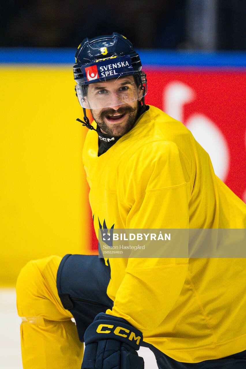 Filip Forsberg at a practice session