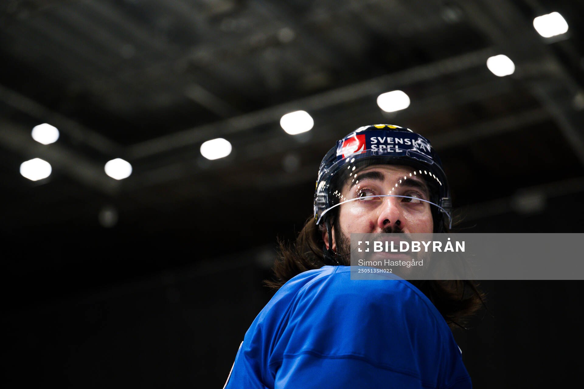 Mika Zibanejad at a practice session