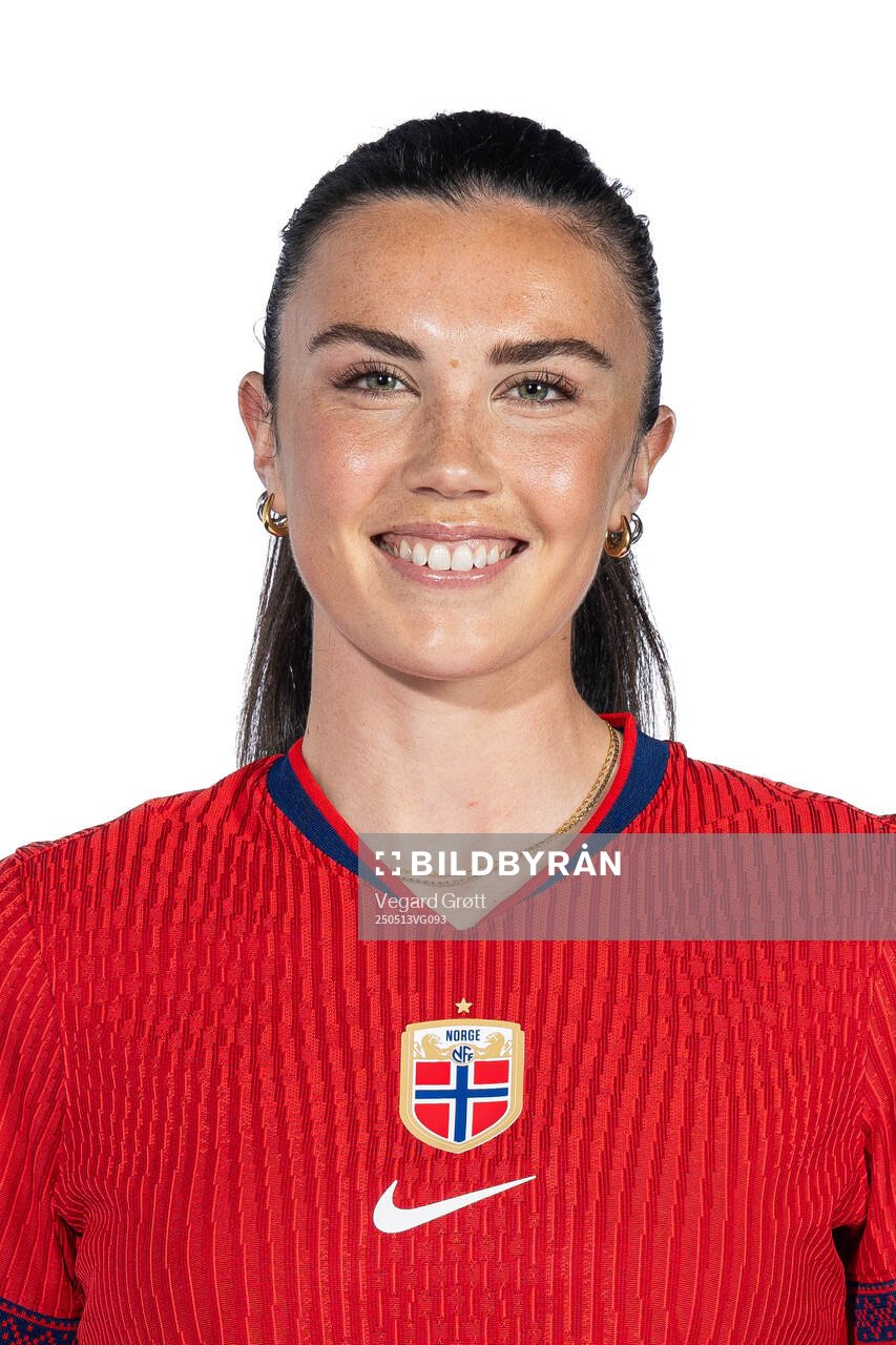 Ingrid Syrstad Engen of the Norwegian women's national football team poses for a portrait on February 18, 2025 in Toulouse. 