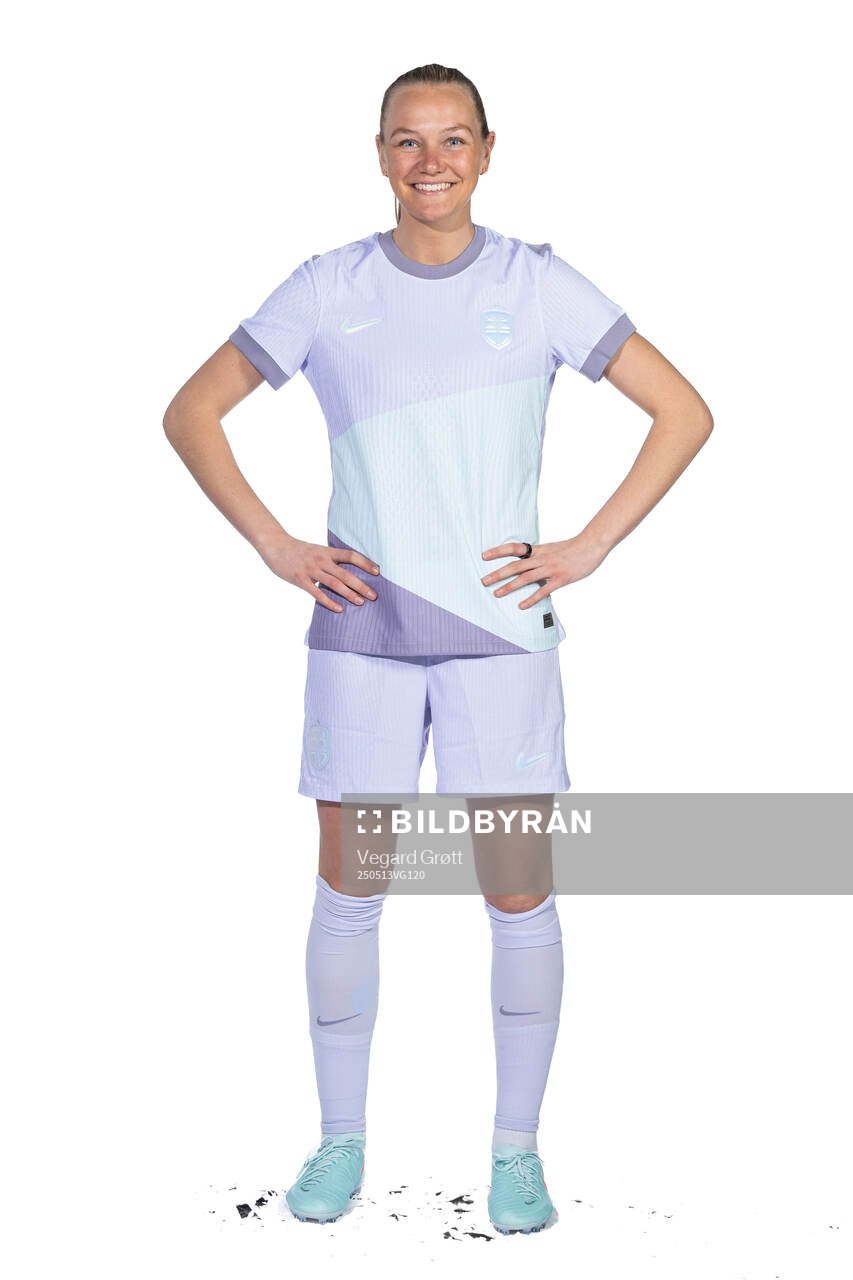 Frida Maanum of the Norwegian women's national football team poses for a portrait on February 18, 2025 in Toulouse. 