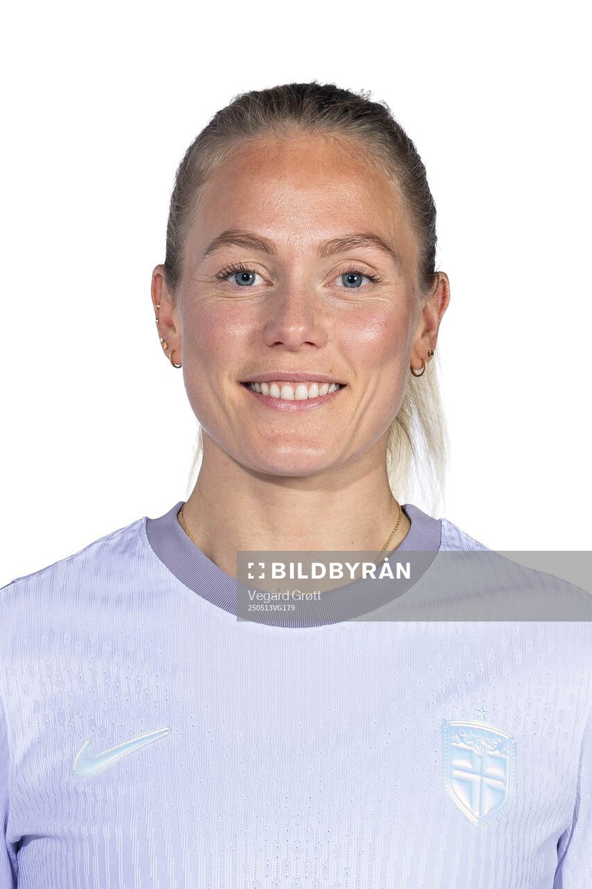 Guro Bergsvand of the Norwegian women's national football team poses for a portrait on February 18, 2025 in Toulouse. 