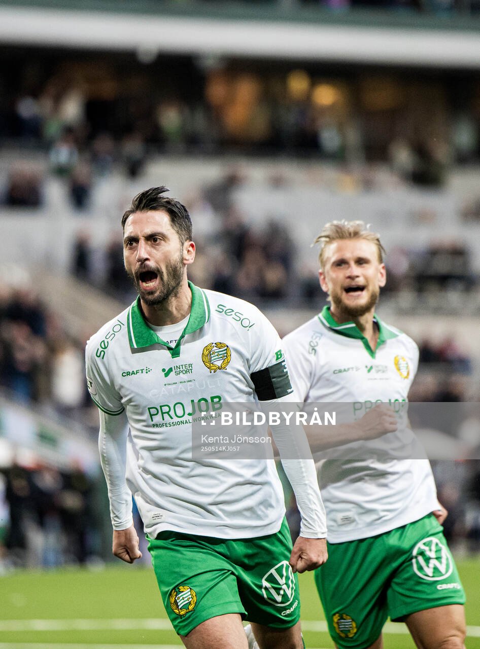 Hammarbys Nahir Besara jublar