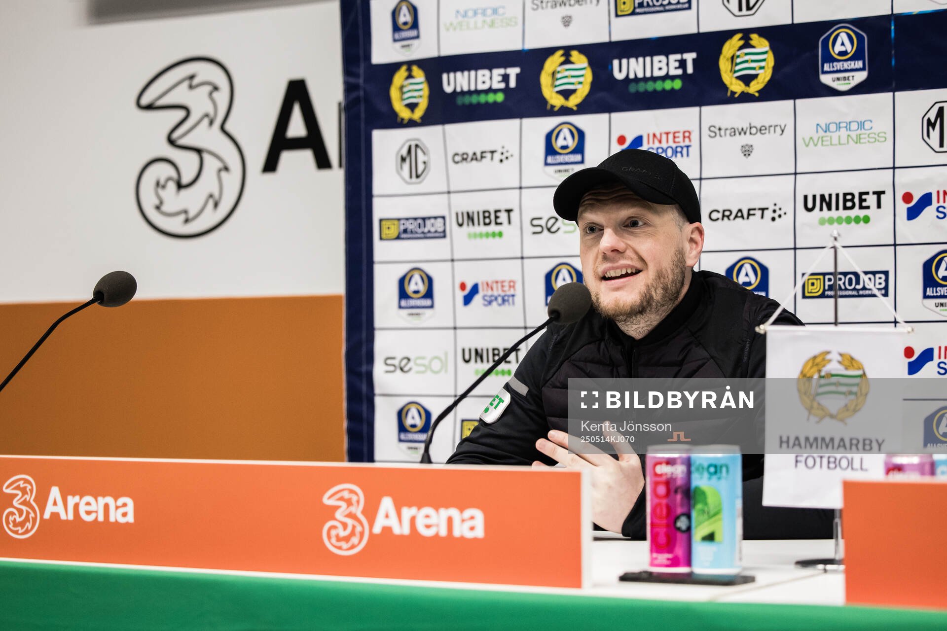 Hammarbys tränare Kim Hellberg under presskonferensen efter fotbollsmatchen i Allsvenskan mellan Hammarby och Sirius den 14 maj 2025 i Stockholm.