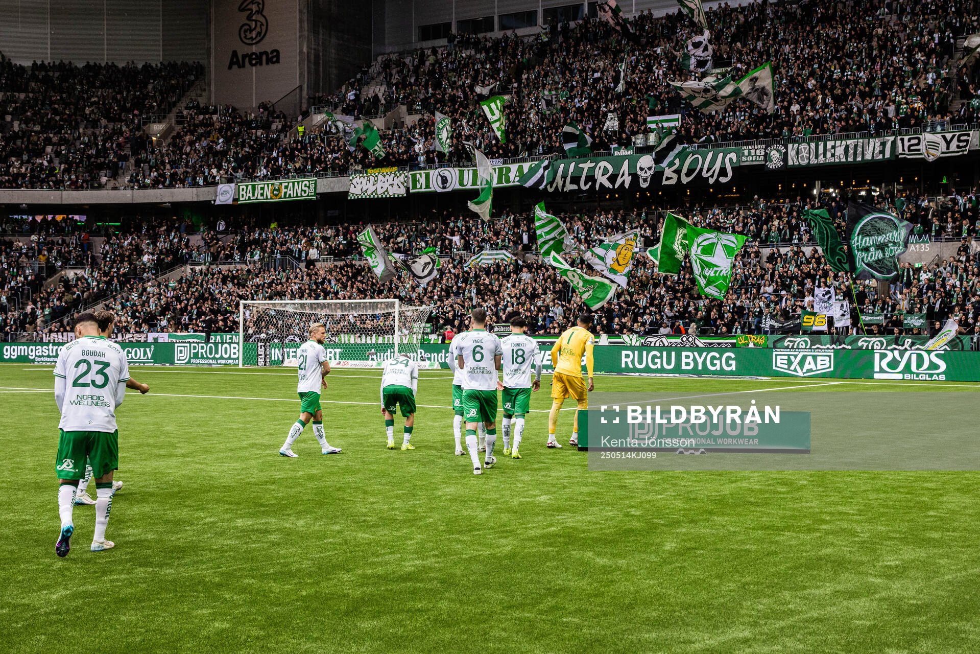 Hammarbys spelare ställer upp för en lagbild