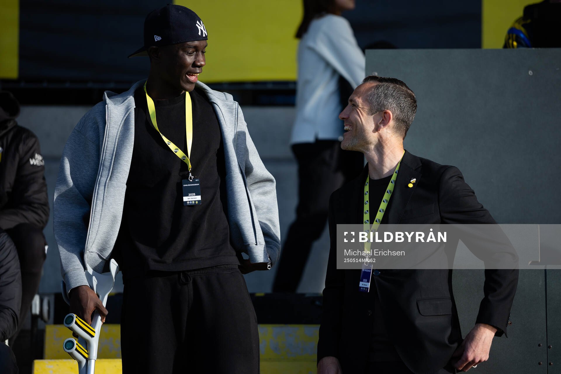 Häckens Abdoulaye Faye och sportchef Martin Ericsson