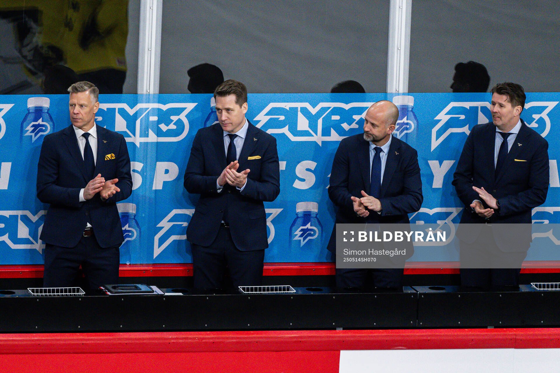 sAsistant coach Nicklas Rahm, Head coach Sam Hallam ,