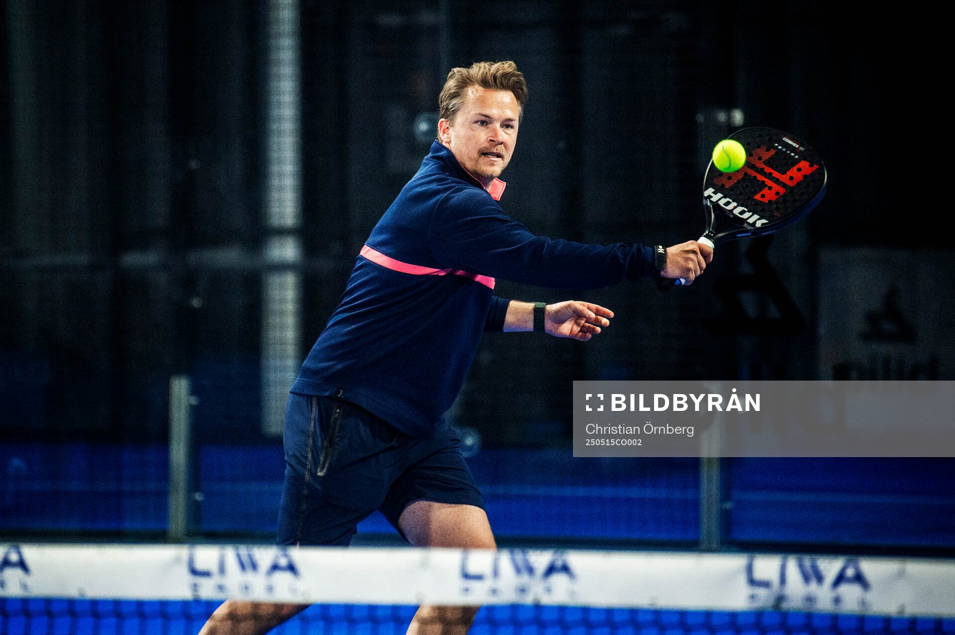 Nicklas Jadeland spelar padel