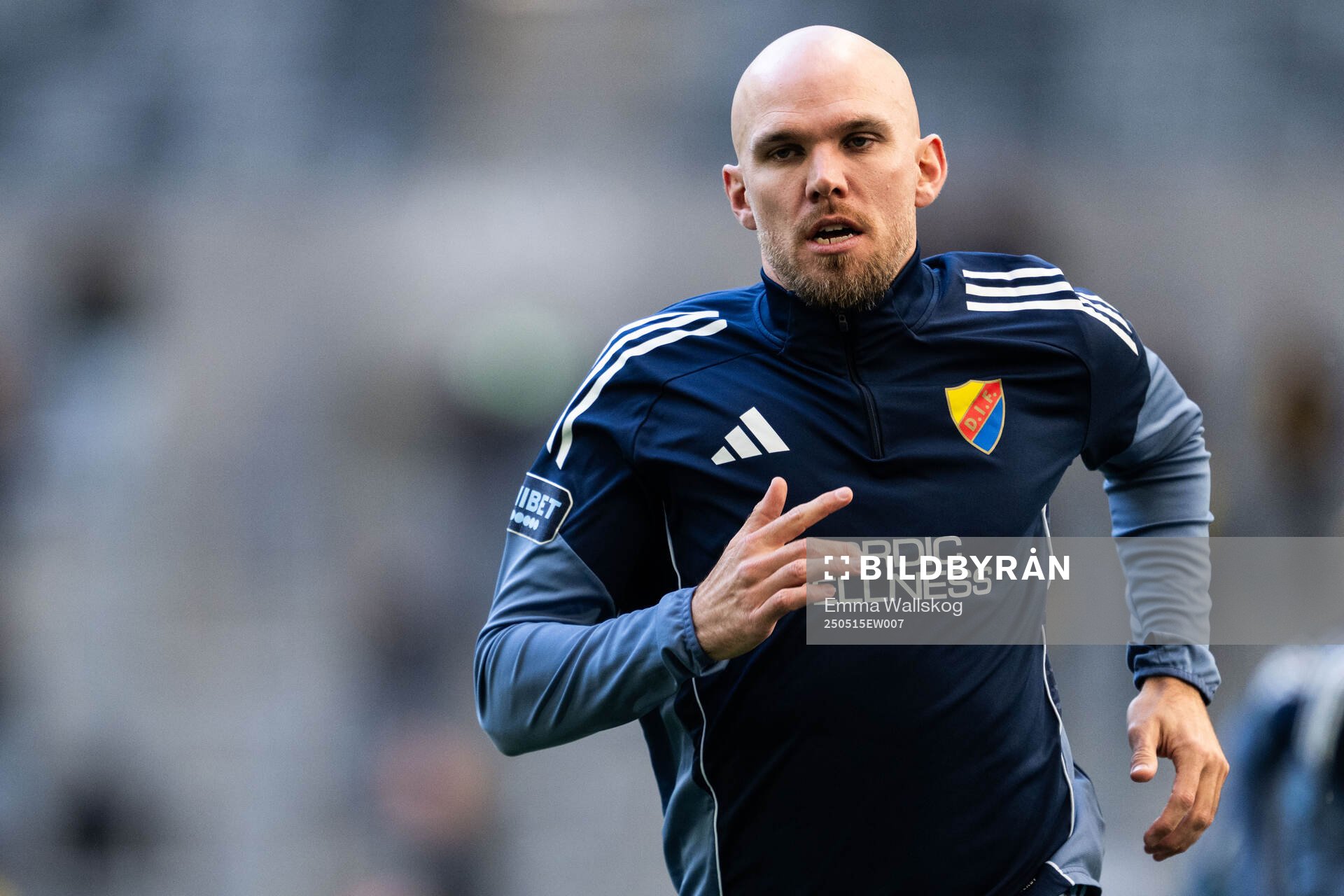 Djurgårdens Marcus Danielson inför fotbollsmatchen i Allsvenskan mellan Djurgården och Mjällby den 15 maj 2025 i Stockholm. 