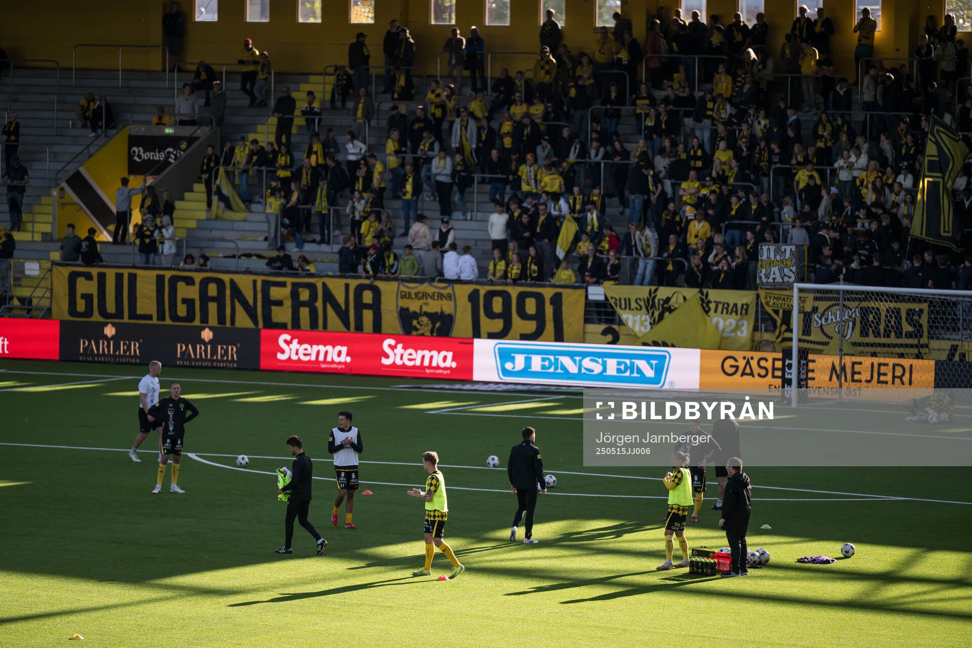Elfsborgs spelare inför fotbollsmatchen i Allsvenskan mellan Elfsborg och Brommapojkarna den 15 maj 2025 i Borås. 