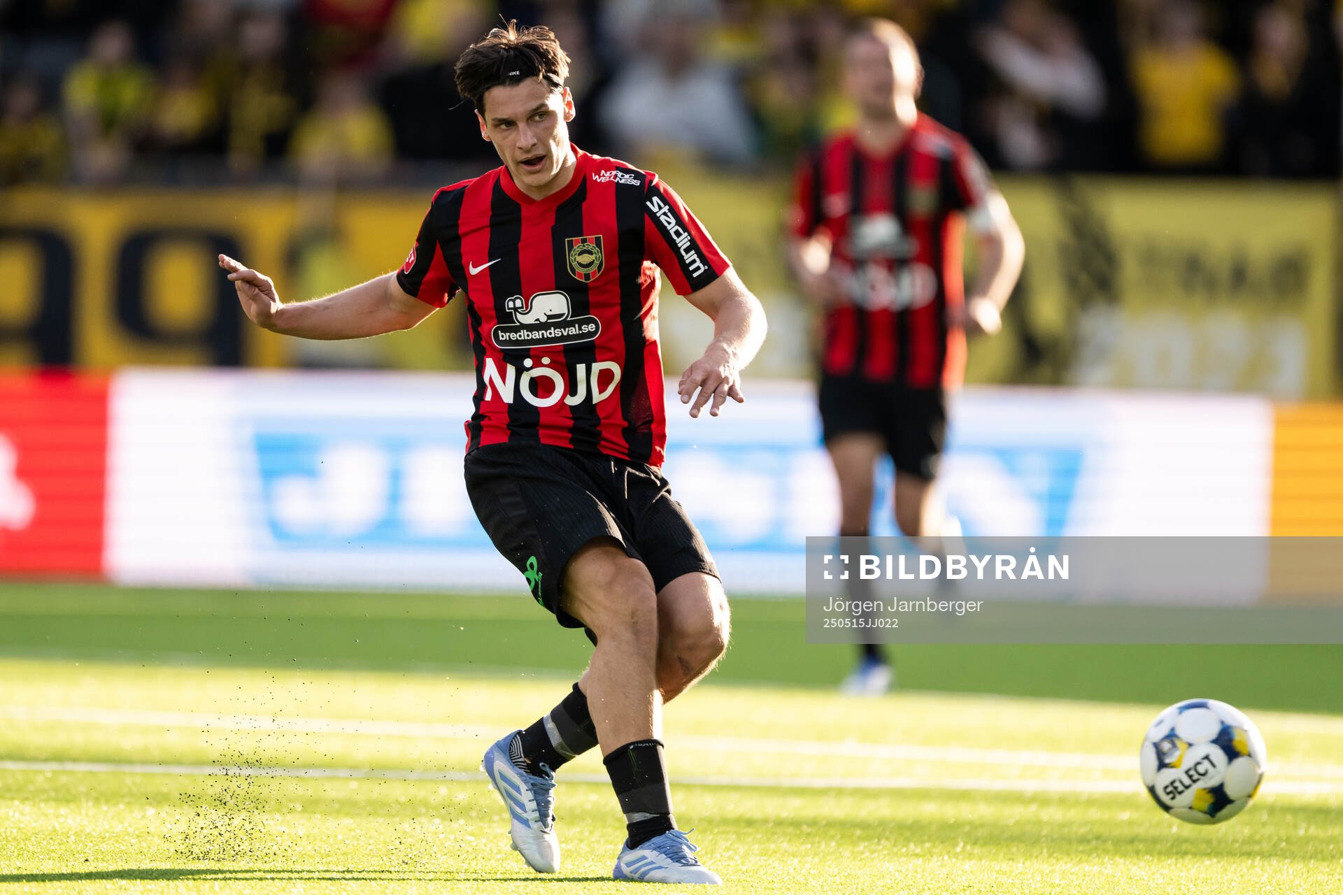 Brommapojkarnas Kevin Ackermann under fotbollsmatchen i Allsvenskan mellan Elfsborg och Brommapojkarna den 15 maj 2025 i Borås. 