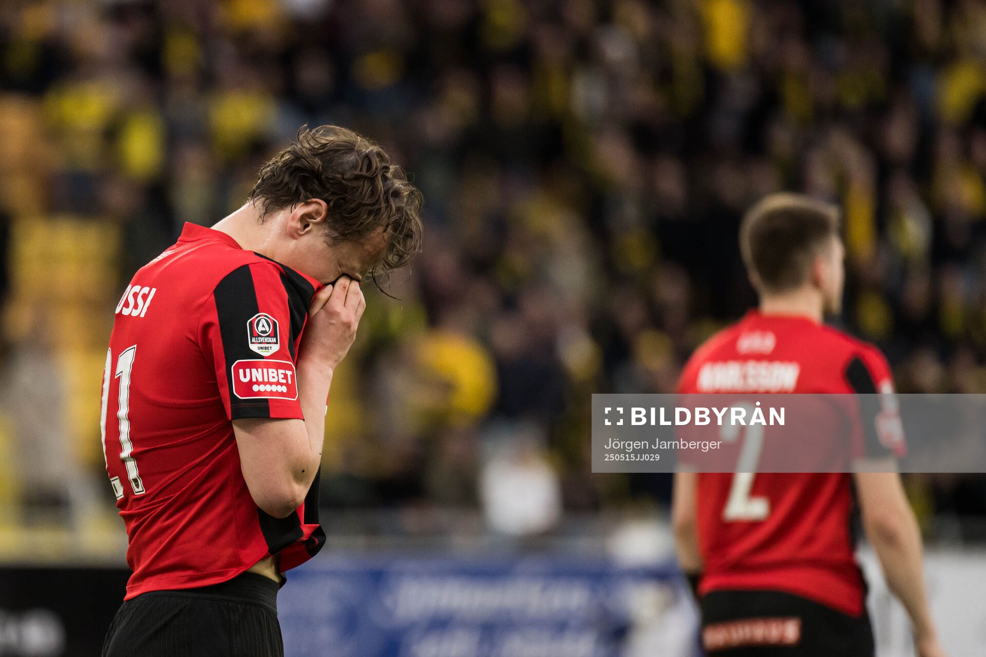Brommapojkarnas Alex Timossi Andersson deppar under fotbollsmatchen i Allsvenskan mellan Elfsborg och Brommapojkarna den 15 maj 2025 i Borås.