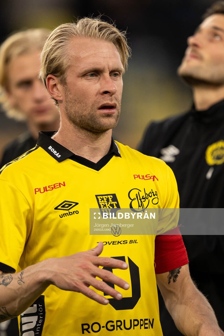 Elfsborgs Johan Larsson jublar