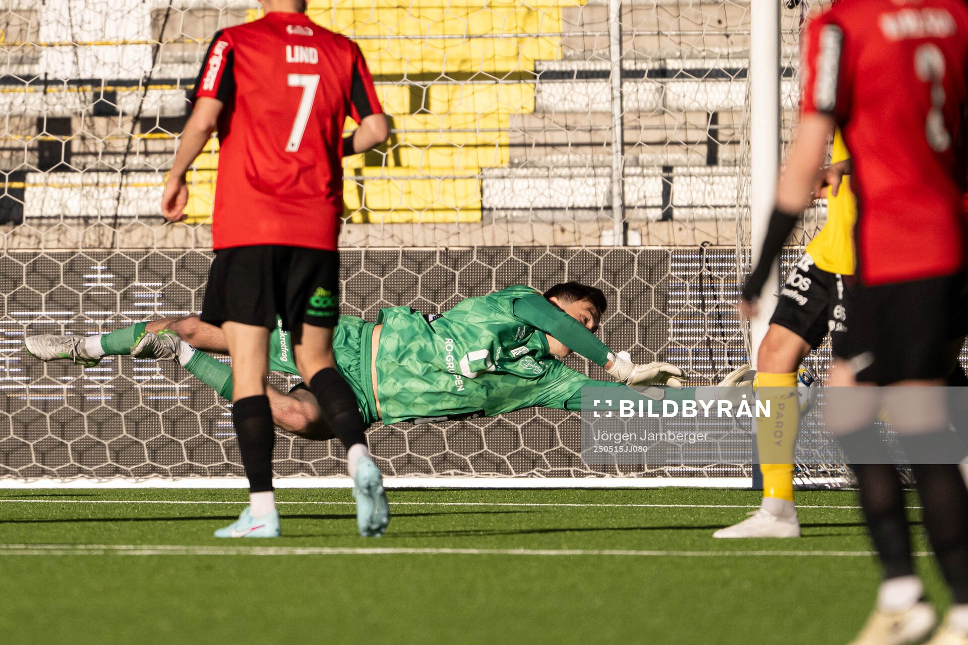 Elfsborgs målvakt Simon Eriksson