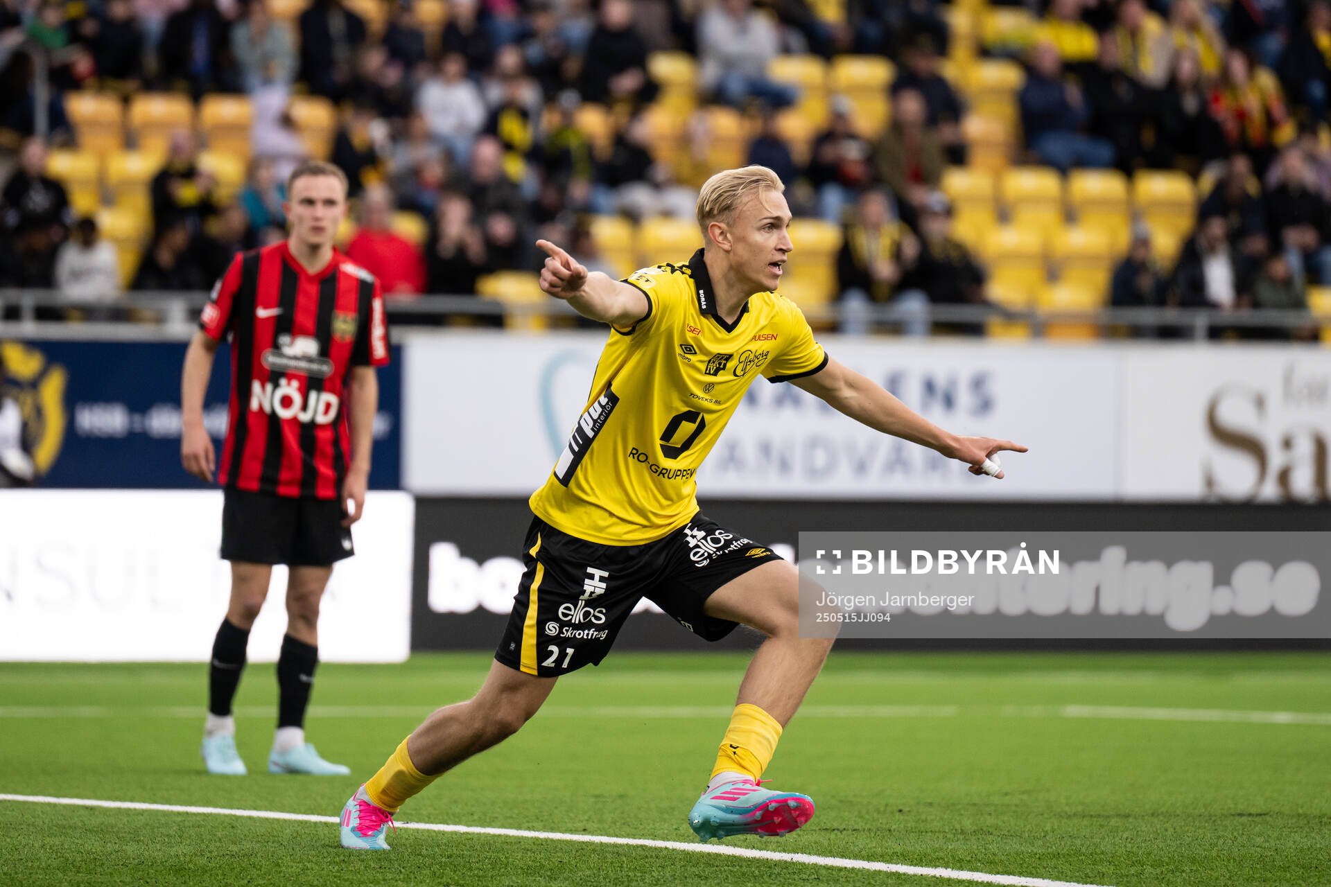 Elfsborgs Leo Östman jublar