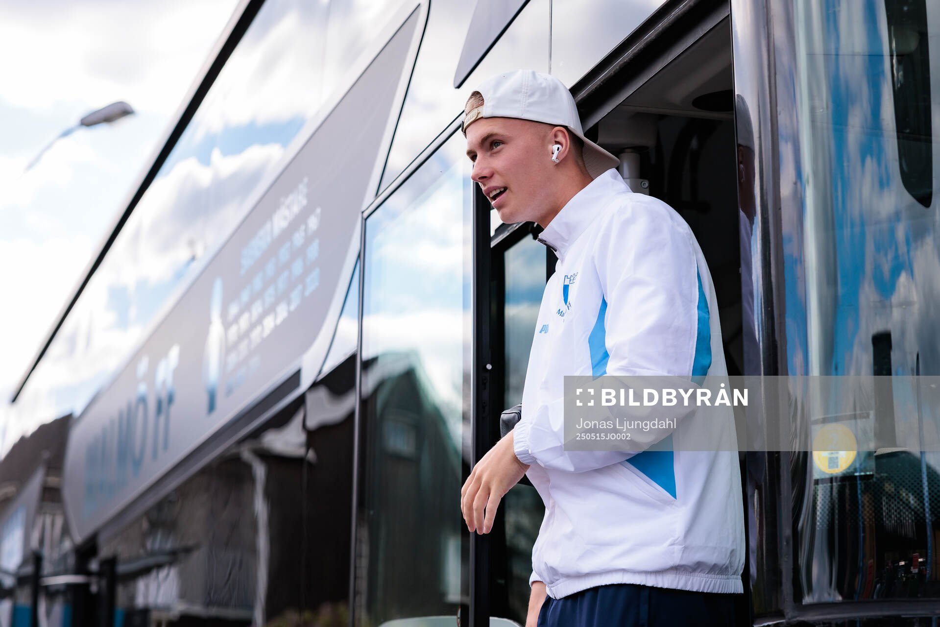 Malmös Daniel Gudjohnsen inför fotbollsmatchen i Allsvenskan mellan Värnamo och Malmö FF den 15 maj 2025 i Värnamo. 
