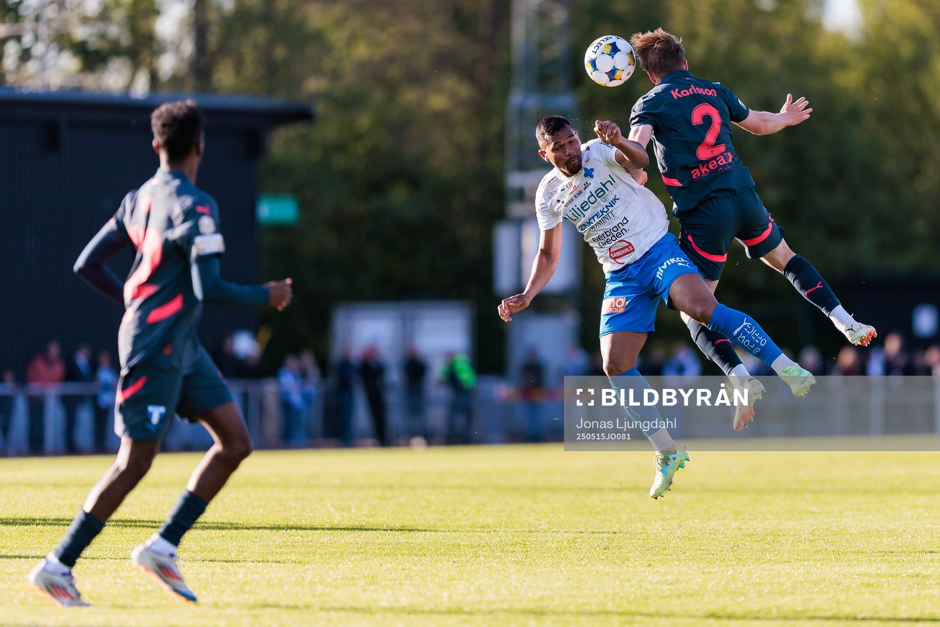 Värnamos Wenderson Oliveira do Nascimento och Malmö FFs