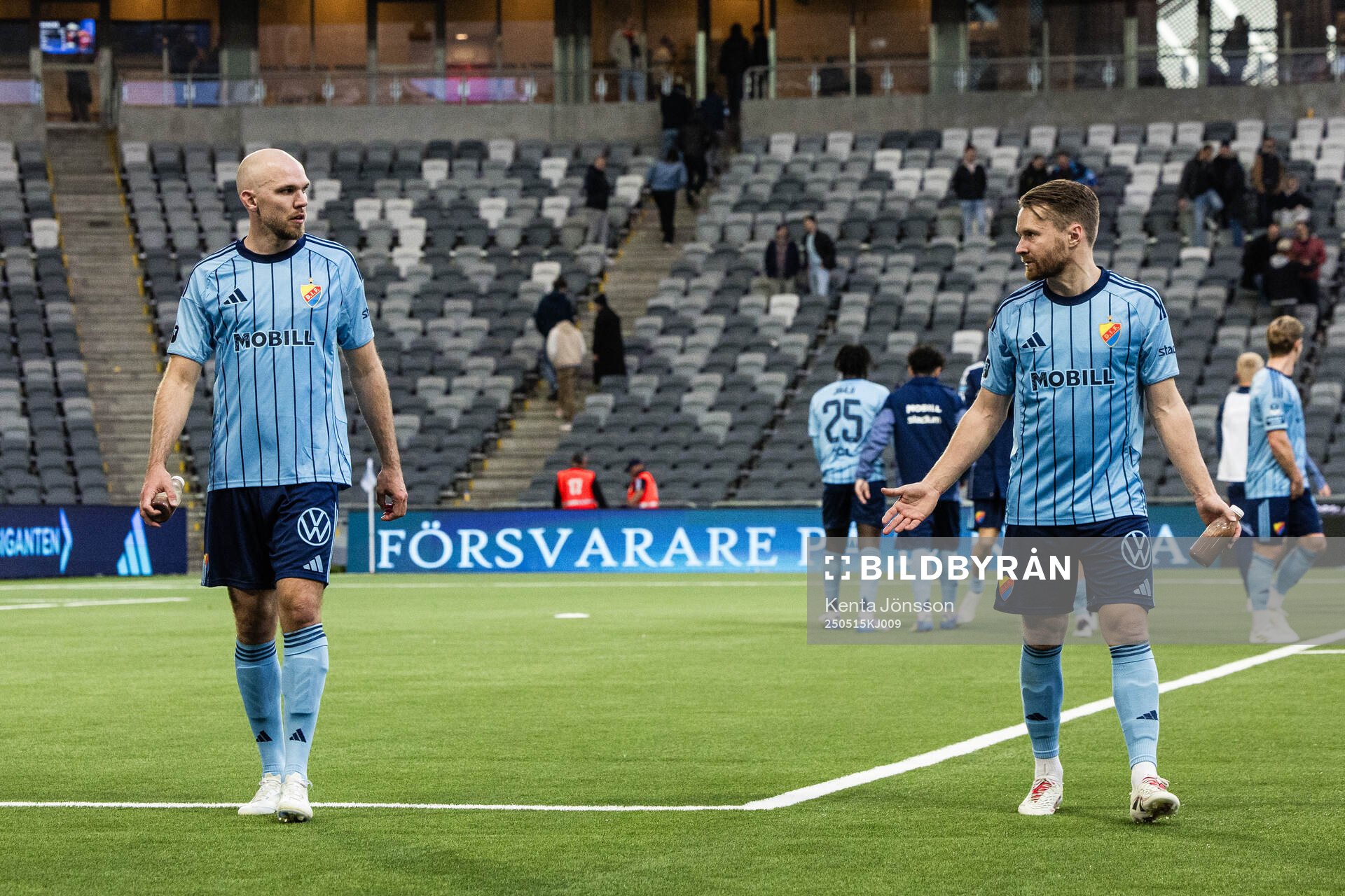 Djurgårdens Marcus Danielson och Jacob Une  deppar