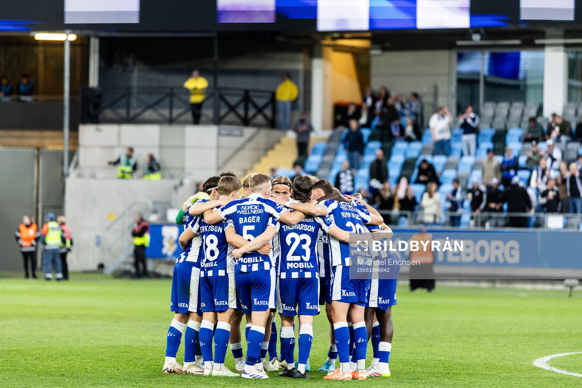 IFK Göteborgs spelare samlas