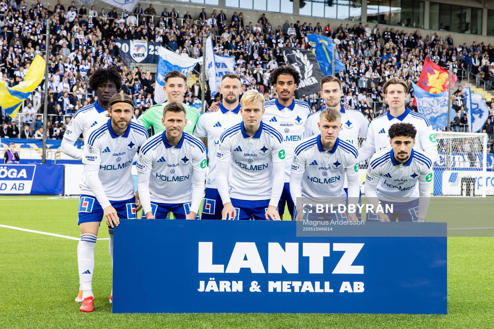 IFK Norrköpings spelare poserar för en lagbild inför fotbollsmatchen i Allsvenskan mellan IFK Norrköping och Degerfors den 15 maj 2025 i Norrköping.