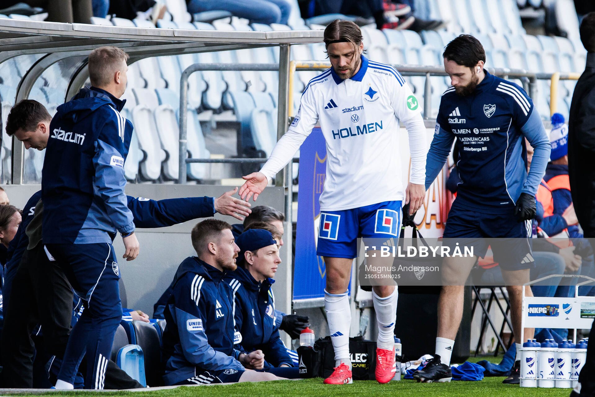 IFK Norrköpings Christoffer Nyman utgår skadad