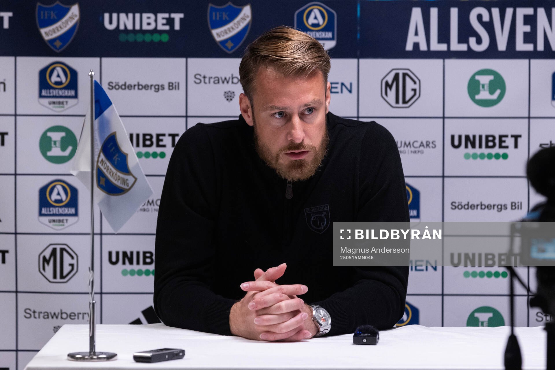 Degerfors tränare William Lundin under presskonferensen efter fotbollsmatchen i Allsvenskan mellan IFK Norrköping och Degerfors den 15 maj 2025 i Norrköping.