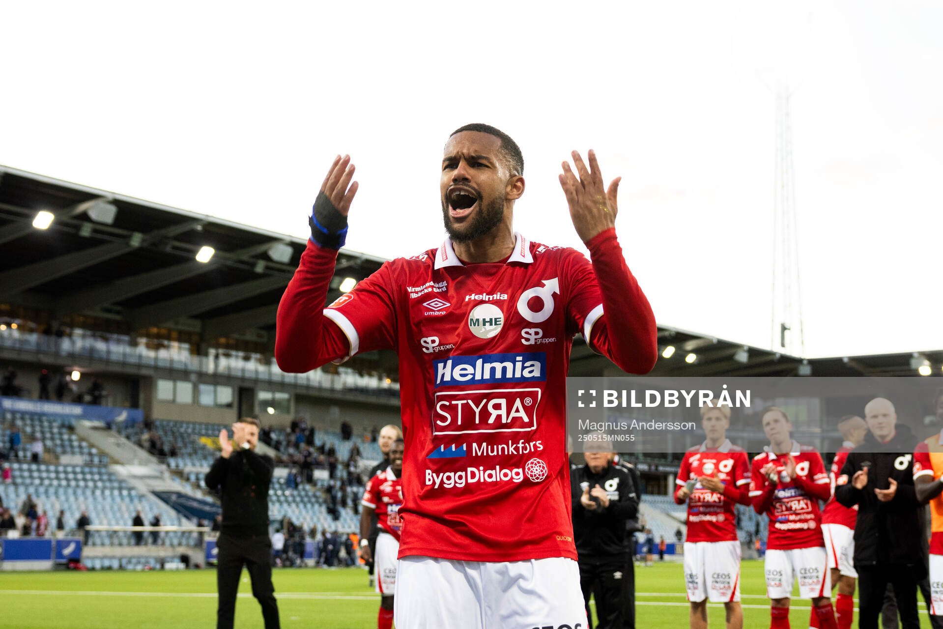 Degerfors Leon Hien jublar
