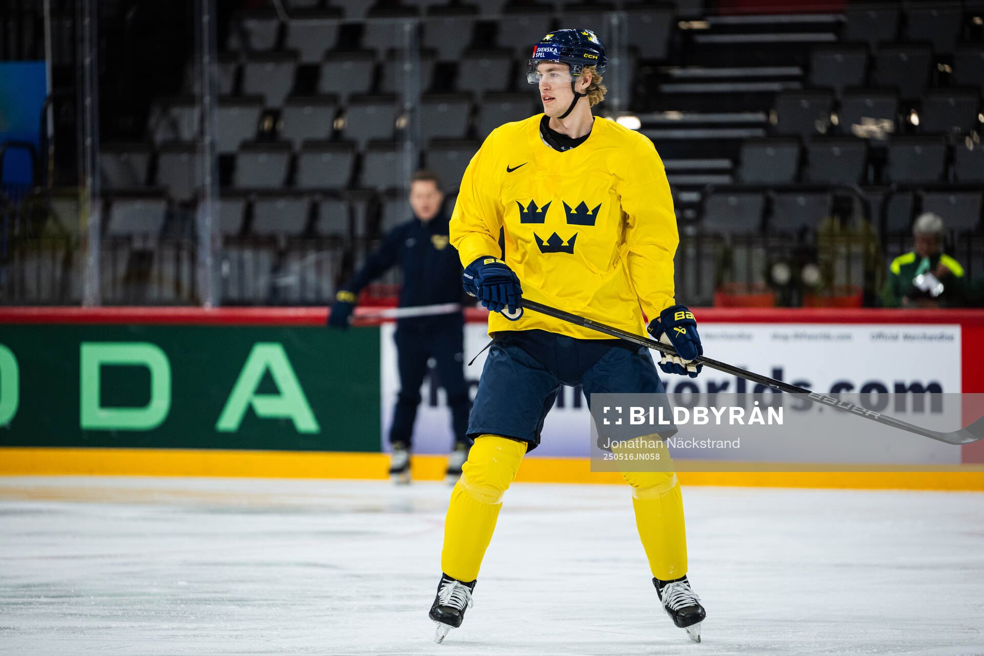 Simon Edvinsson of Sweden at a practice session