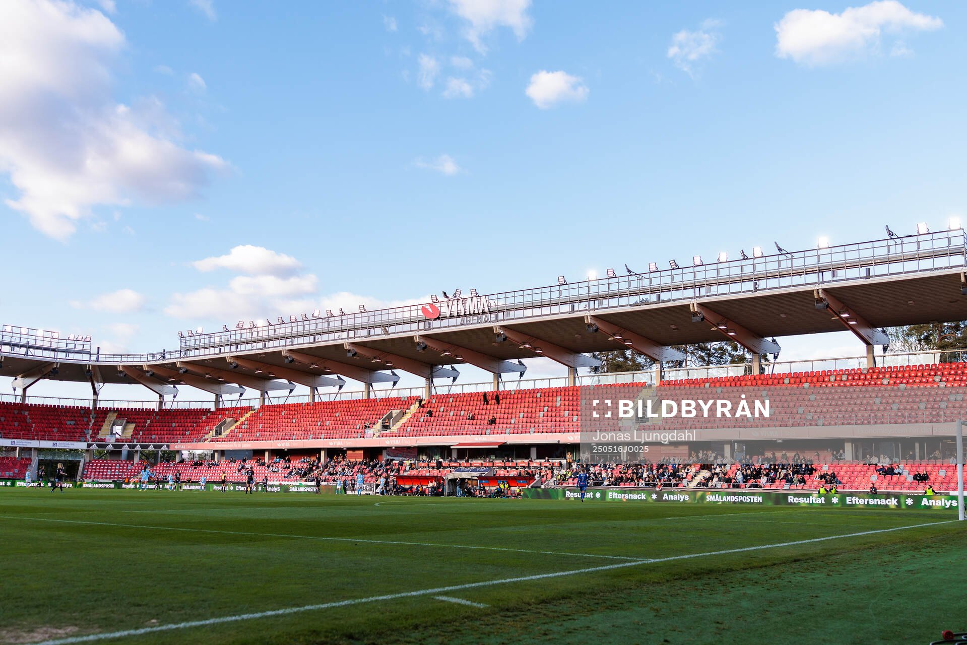 Generell vy från Visma arena under fotbollsmatchen i Damallsvenskan mellan Växjö DFF och Malmö FF den 16 maj 2025 i Växjö. 