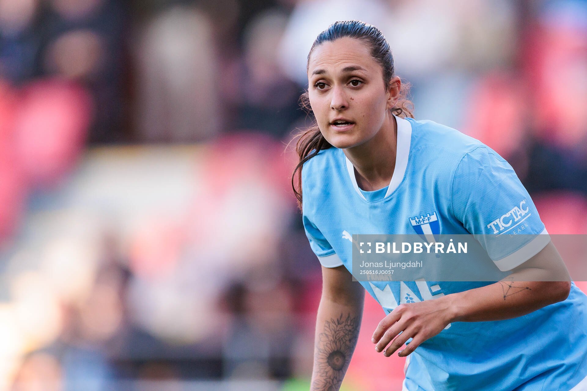 Malmö FFs Isabella D'Aquila under fotbollsmatchen i Damallsvenskan mellan Växjö DFF och Malmö FF den 16 maj 2025 i Växjö. 