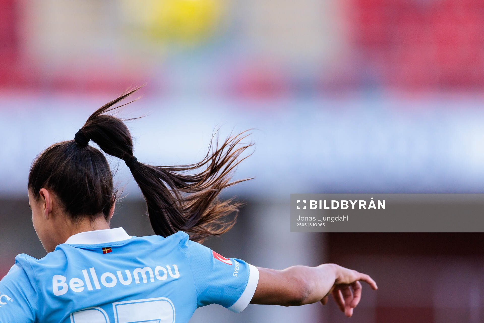 Malmö FFs Ines Belloumou under fotbollsmatchen i Damallsvenskan mellan Växjö DFF och Malmö FF den 16 maj 2025 i Växjö. 
