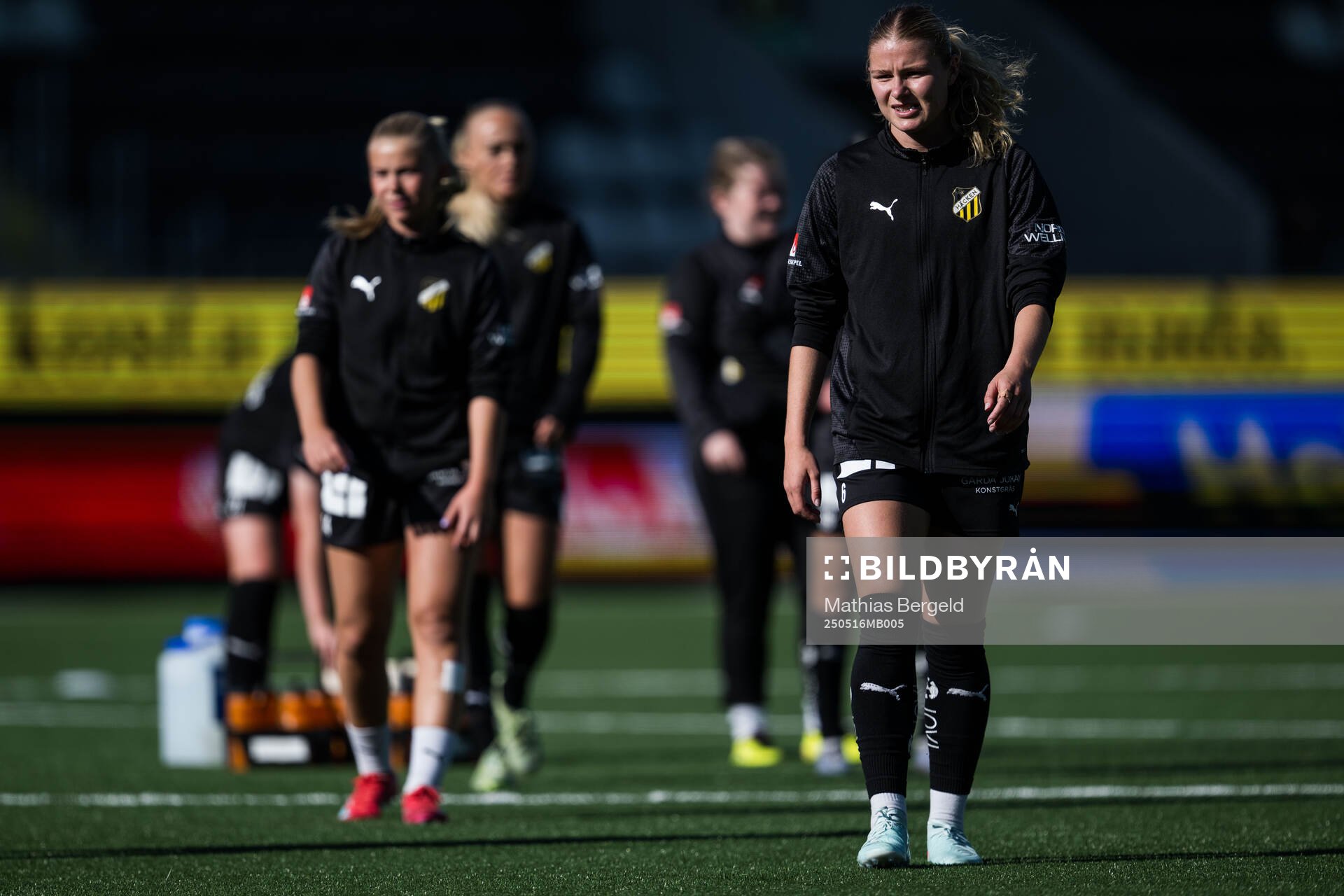 Häckens Emilie Carlberg Byrnak inför fotbollsmatchen i Damallsvenskan mellan Häcken och Alingsås den 16 maj 2025 i Göteborg. 