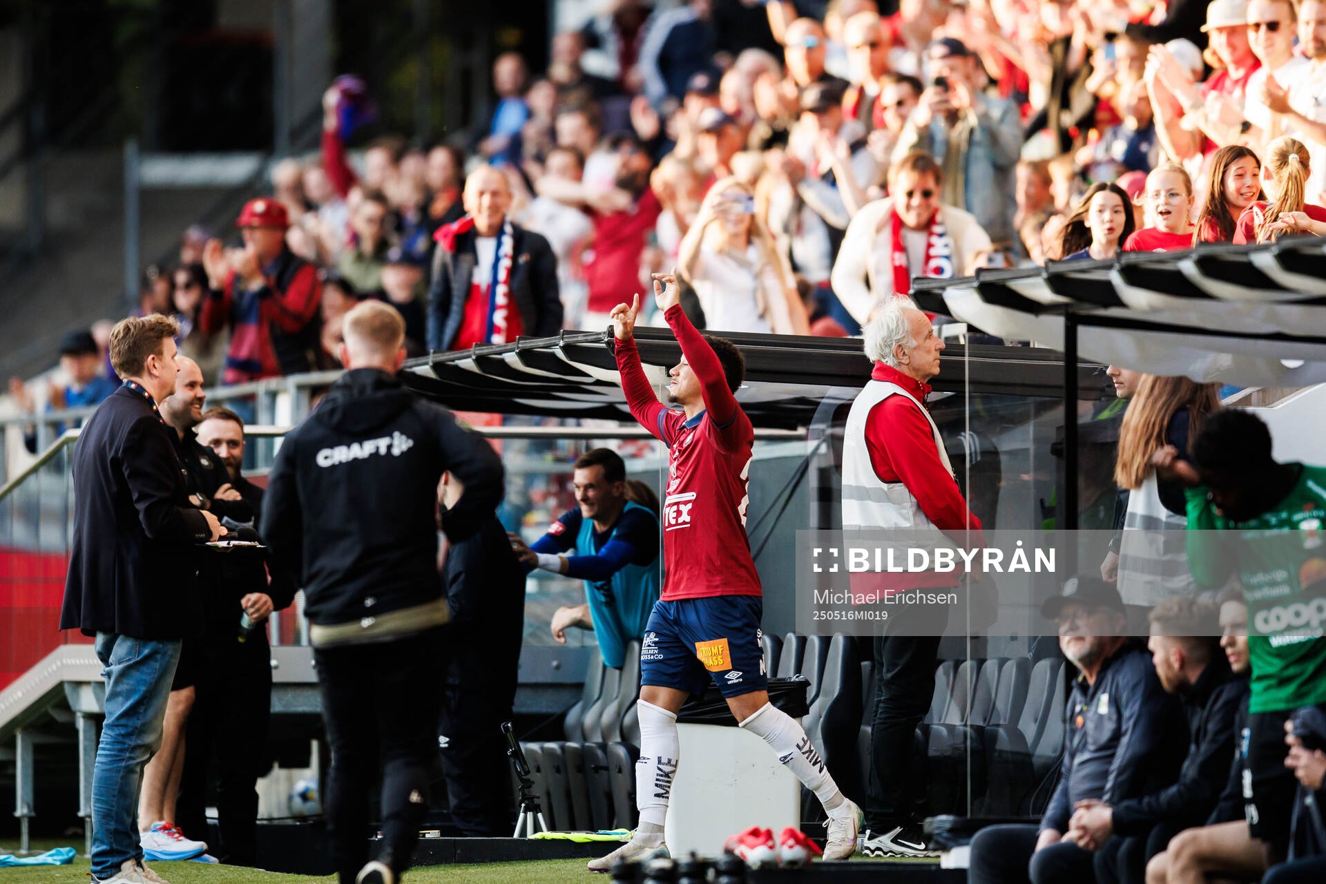 Örgrytes Tobias Sana jublar efter 3-1 under fotbollsmatchen i Superettan mellan Örgryte och Varberg den 16 maj 2025 i Göteborg. 