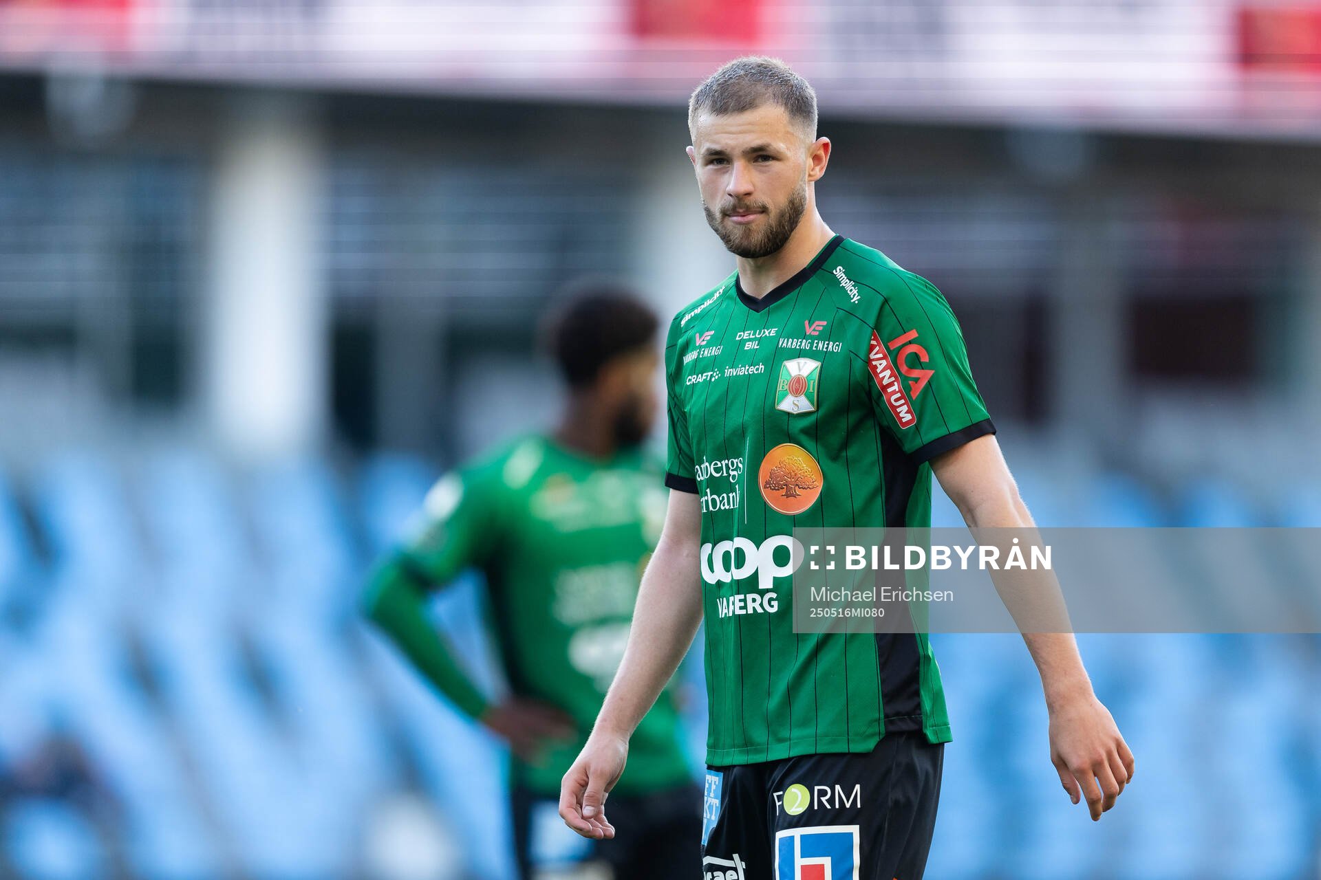 Varbergs Oliver Alfonsi under fotbollsmatchen i Superettan mellan Örgryte och Varberg den 16 maj 2025 i Göteborg. 