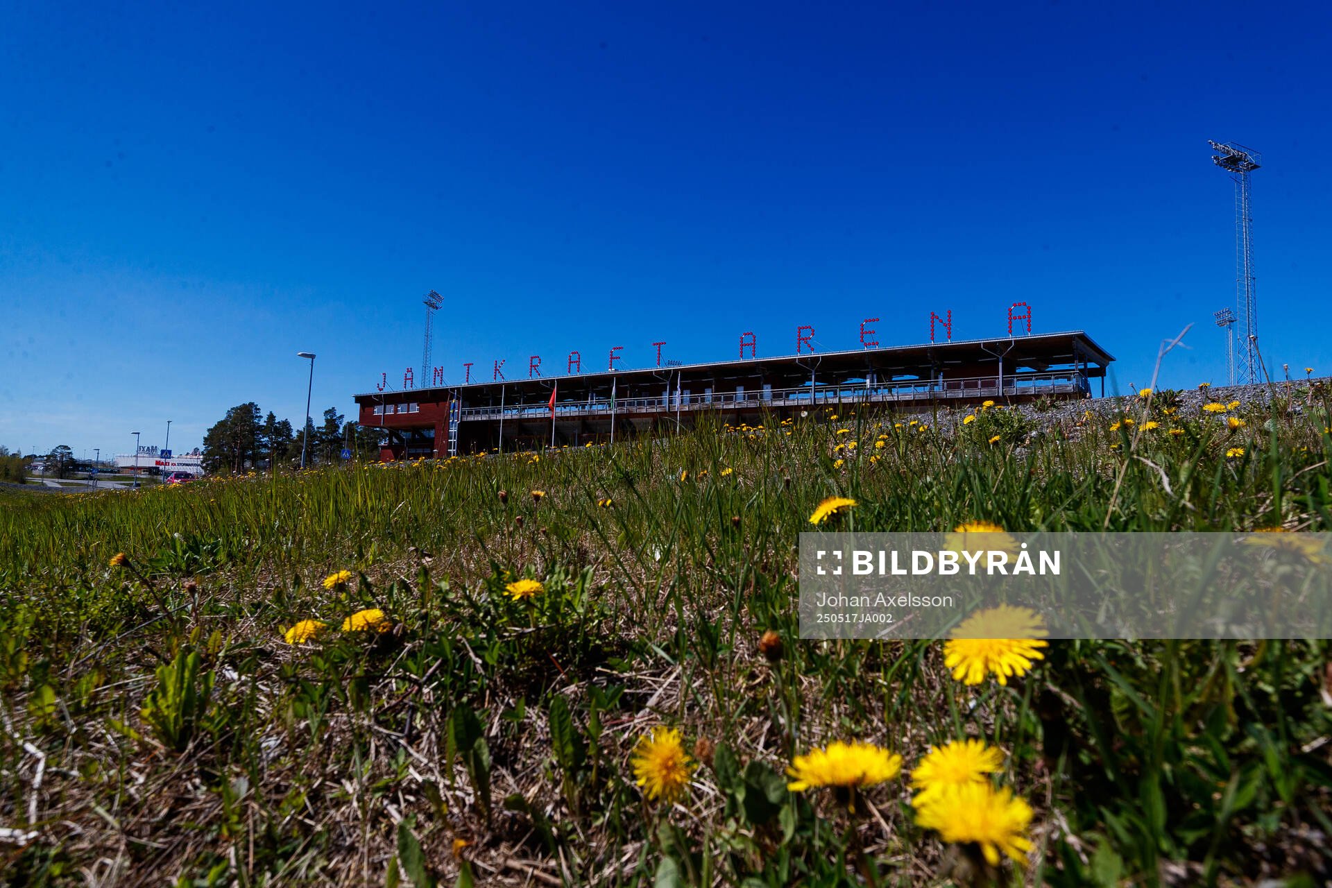 Jämtkraft Arena inför fotbollsmatchen i Superettan mellan Östersund och Sandvikens IF den 17 maj 2025 i Östersund. 