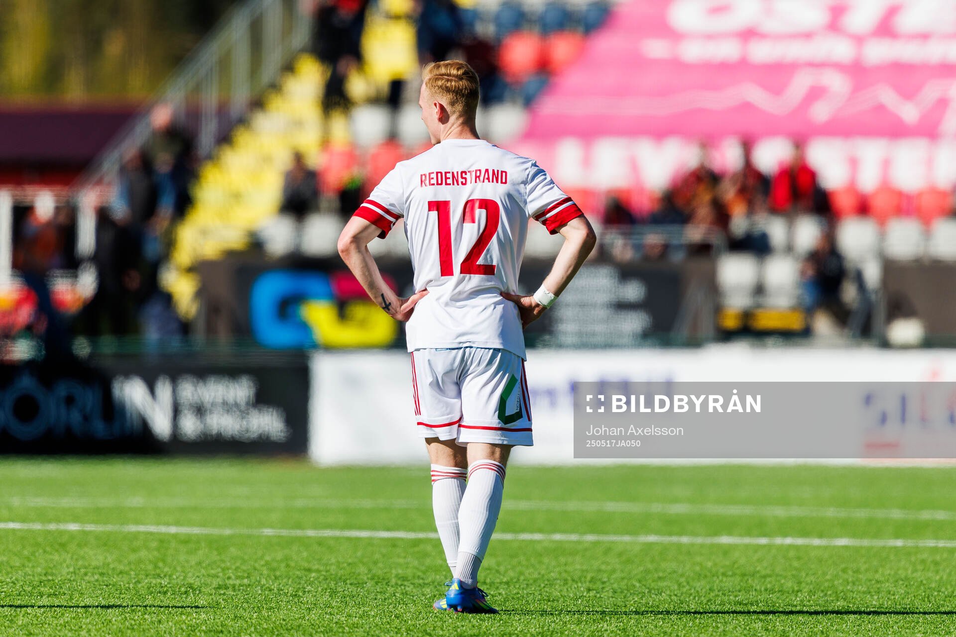 Sandvikens IFs Christopher Redenstrand deppar