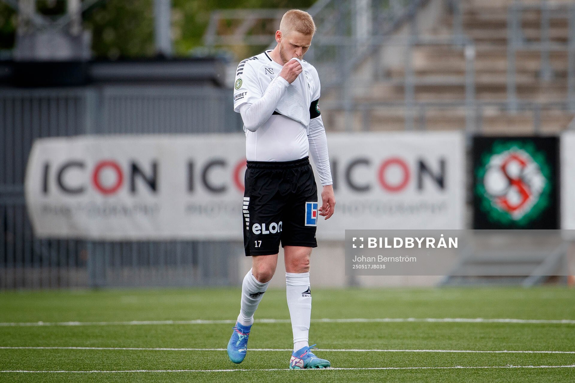 Örebros Karl Holmberg deppar