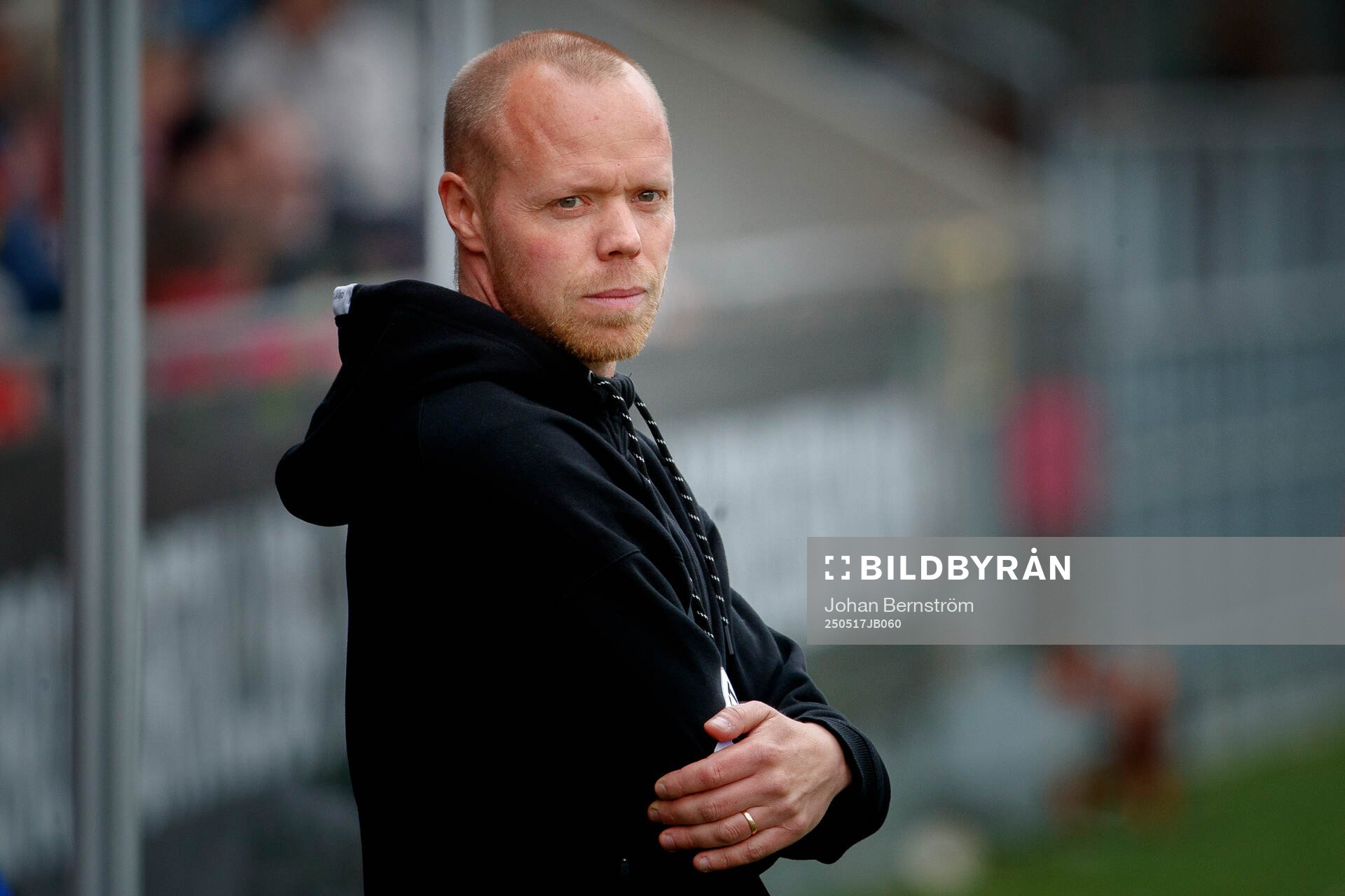 Örebros huvudtränare Patrik Haginge under fotbollsmatchen i Superettan mellan Örebro och GIF Sundsvall den 17 maj 2025 i Örebro. 