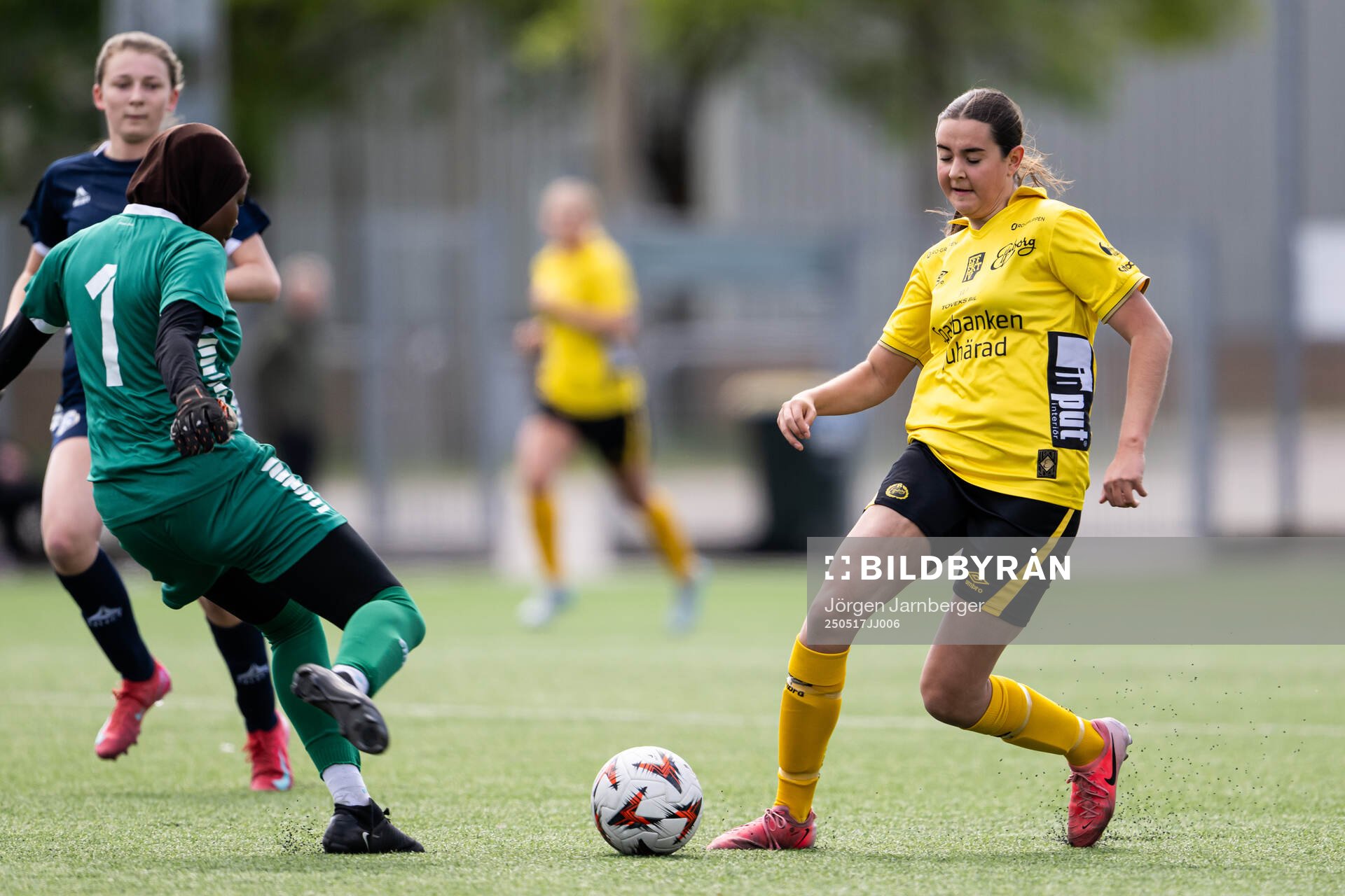 Elfsborgs Nikolina Veselcic under fotbollsmatchen i F17 Division 1 mellan Elfsborg och Utsikten den 17 maj 2025 i Borås. 