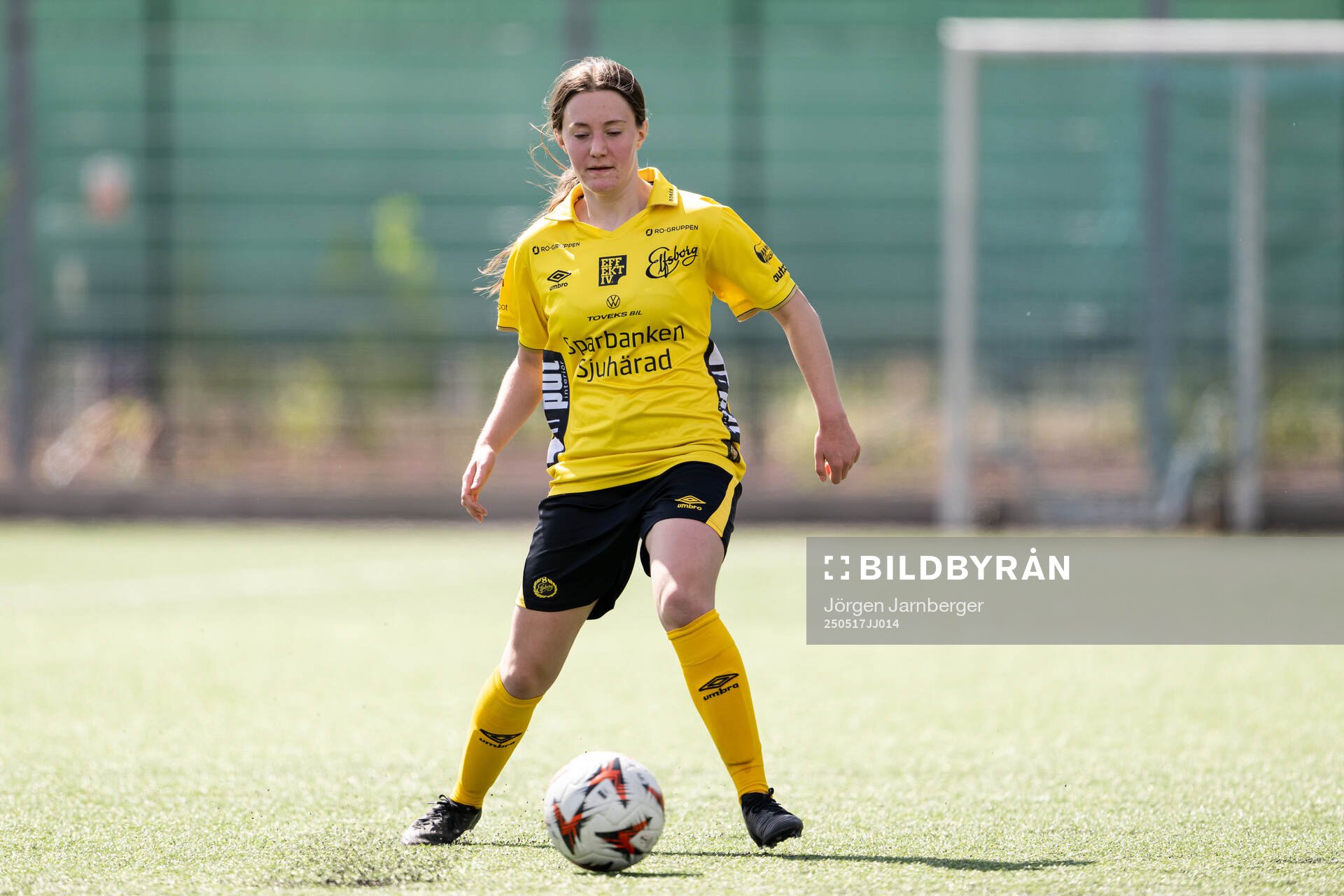Elfsborgs Adriana Bajramaj under fotbollsmatchen i F17 Division 1 mellan Elfsborg och Utsikten den 17 maj 2025 i Borås. 