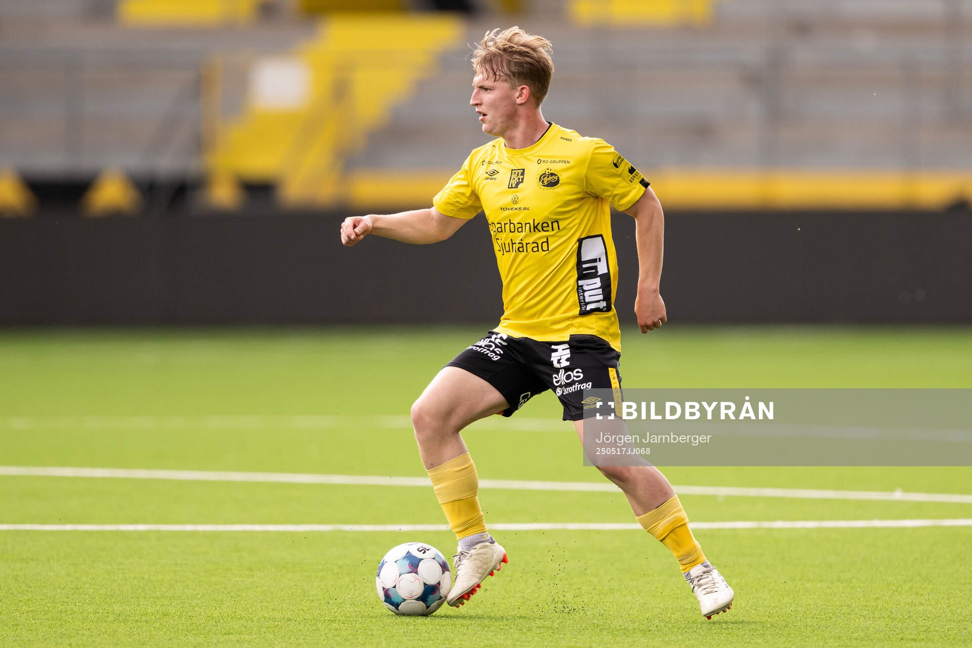Elfsborgs Arvid Södeliden under fotbollsmatchen i P19 Allsvenskan mellan Elfsborg och Kalmar FF den 17 maj 2025 i Borås. 