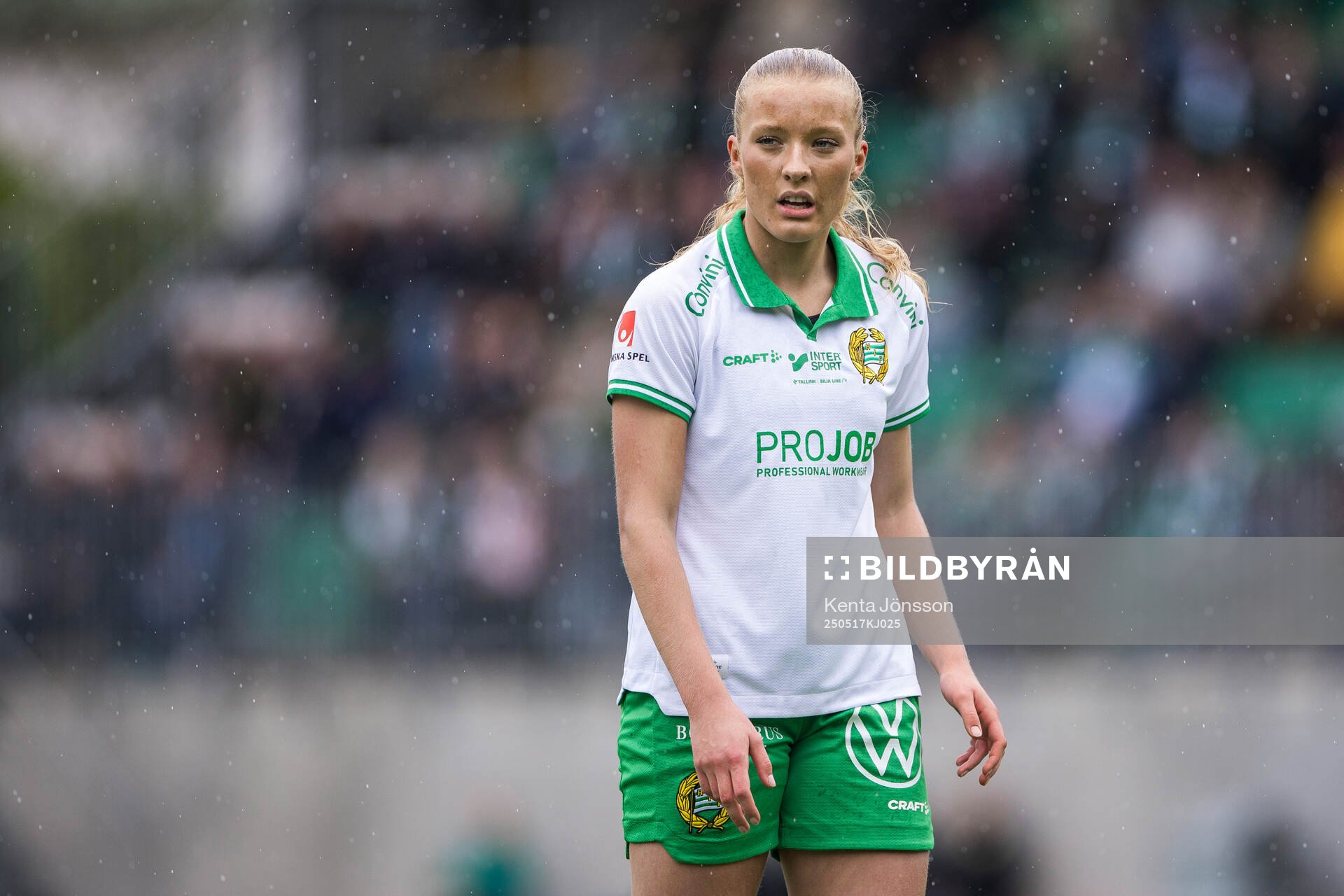 Hammarbys Smilla Holmberg under fotbollsmatchen i Damallsvenskan mellan Hammarby och Piteå den 17 maj 2025 i Stockholm. 