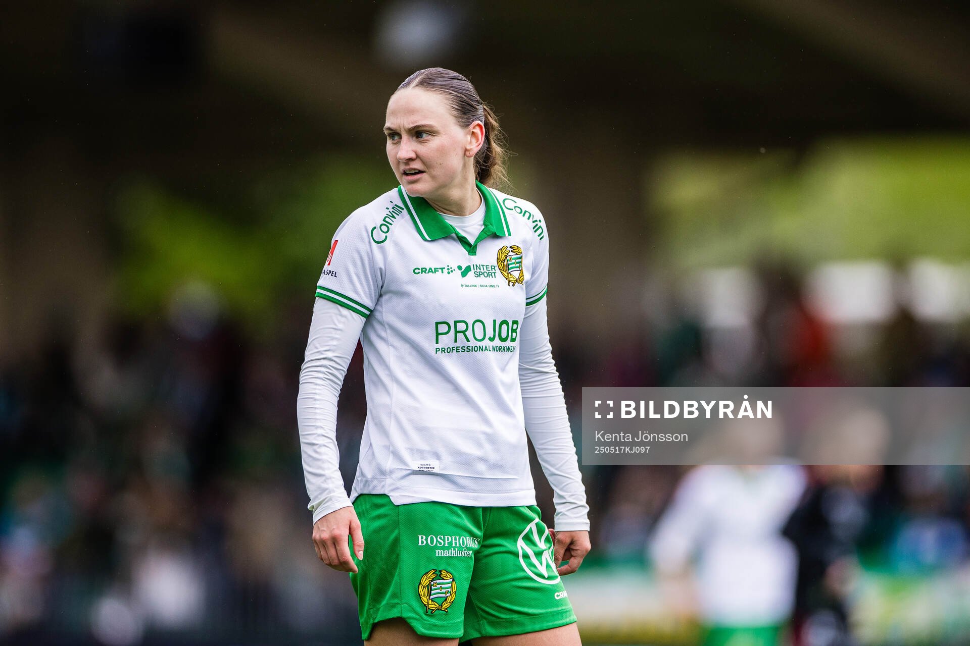 Hammarbys Vilde Hasund under fotbollsmatchen i Damallsvenskan mellan Hammarby och Piteå den 17 maj 2025 i Stockholm. 