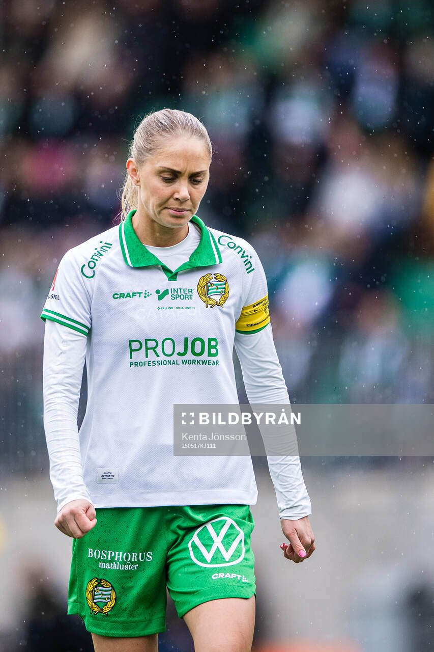 Hammarbys Alice Carlsson deppar