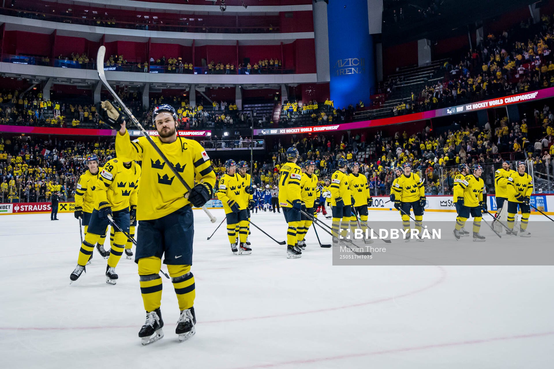 Rasmus Andersson of Sweden celebrates