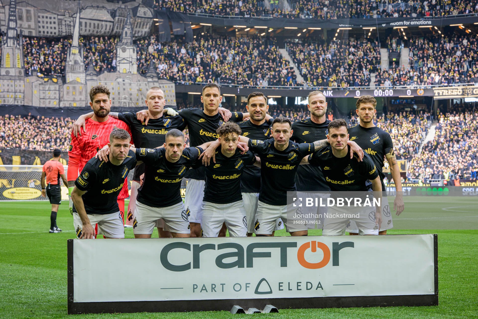 AIKs startelva inför fotbollsmatchen i Allsvenskan mellan AIK och Hammarby den 18 maj 2025 i Stockholm. 